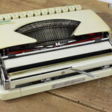 Olympia Splendid 66 Typewriter