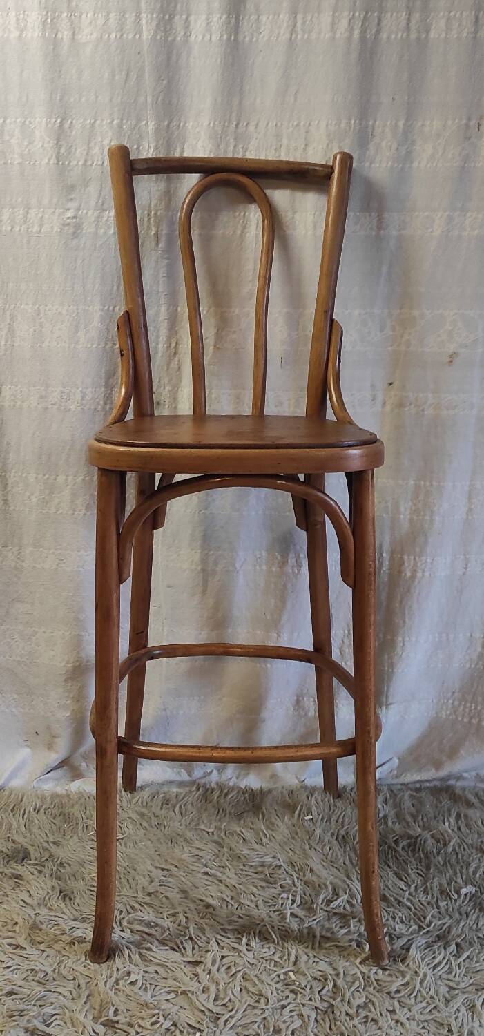 High chair in curved wood - mid. 20th century