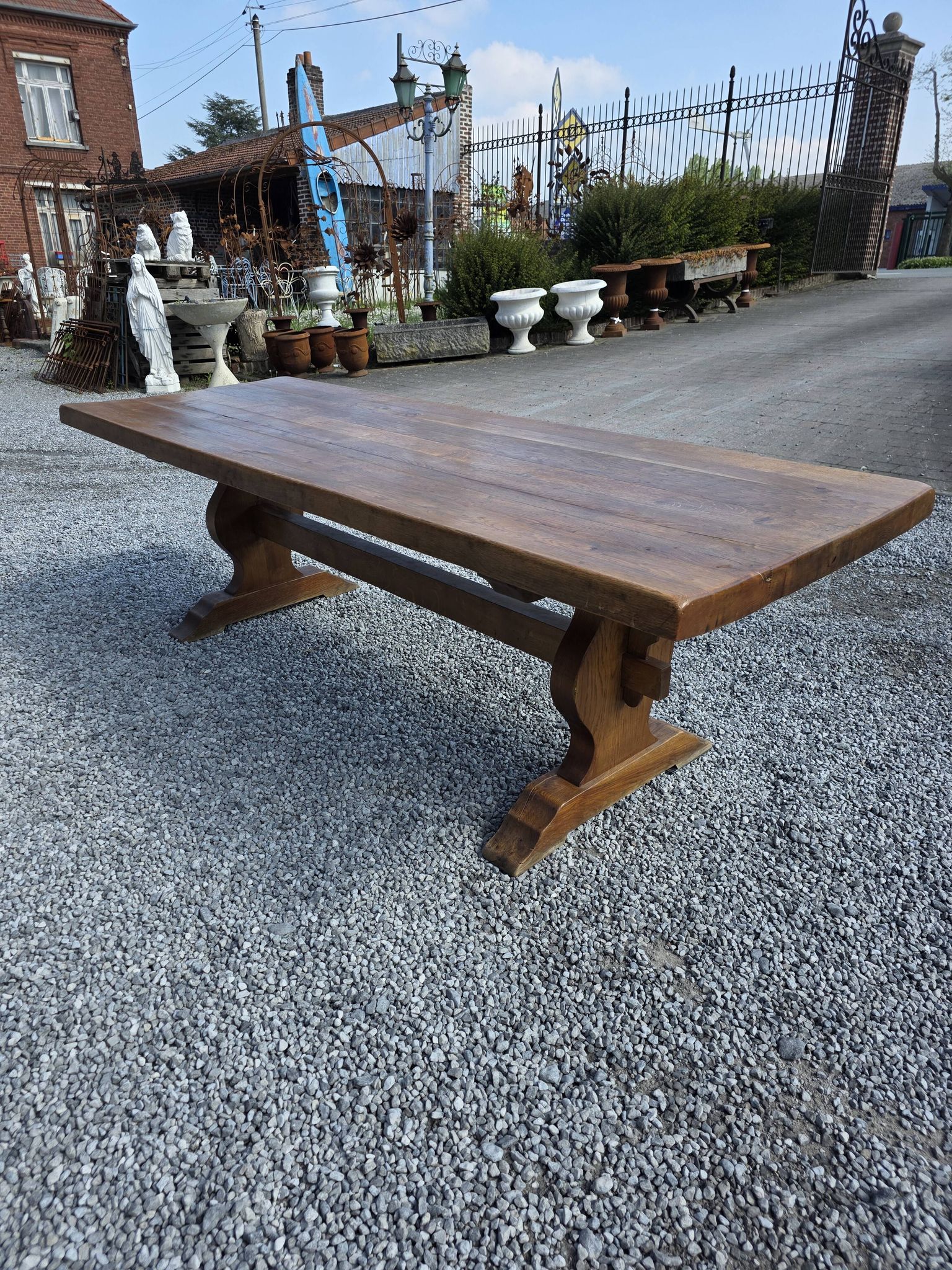 Table monastère en chêne massif,  243cm de L