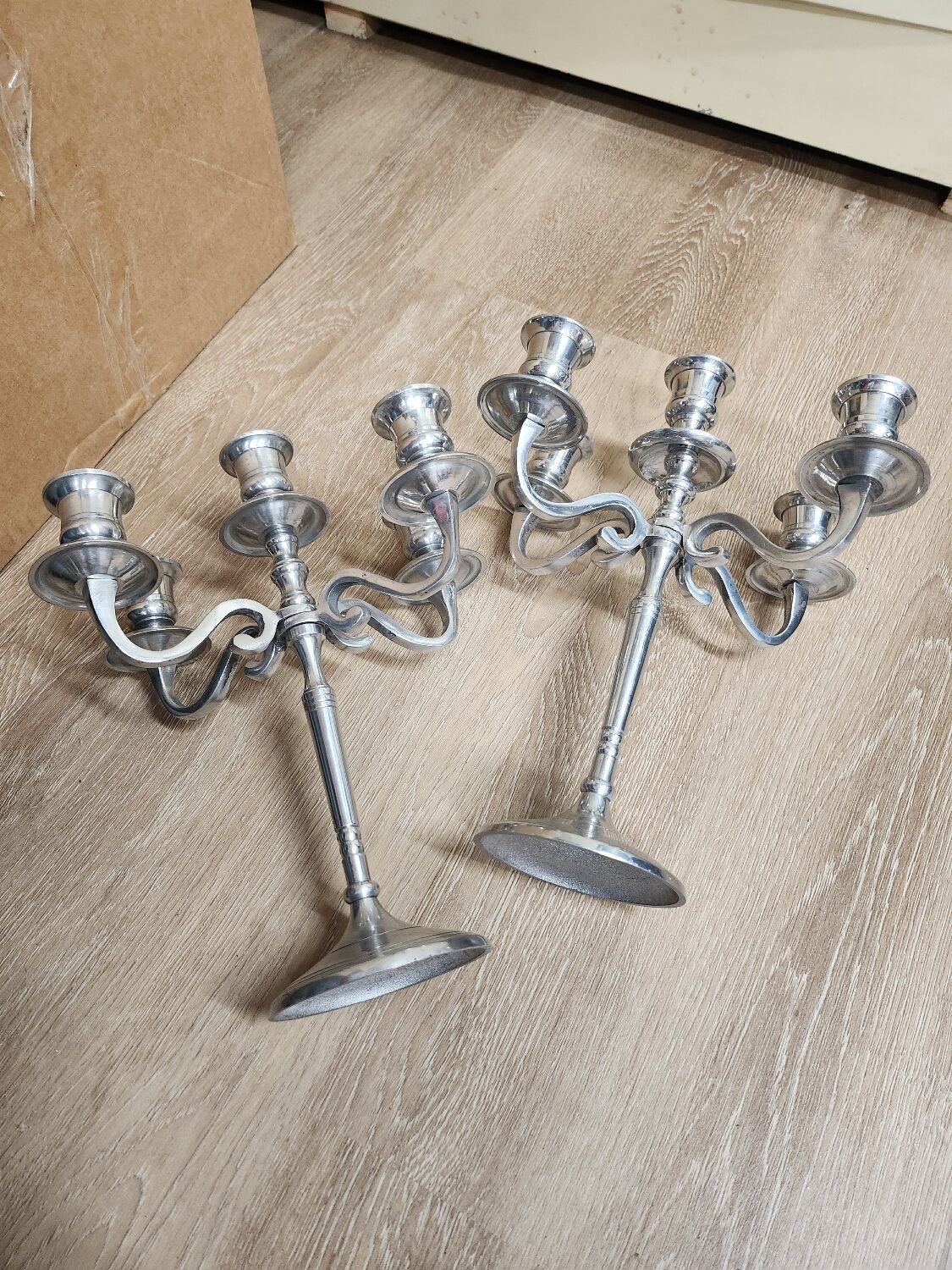 Lot 2 candle holders