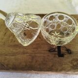 Petit pot verre ciselé en forme de poire