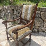 Fauteuil en Noyer de style Louis XIII Epoque XIXeme Siècle