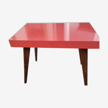 Table formica rouge pied compas