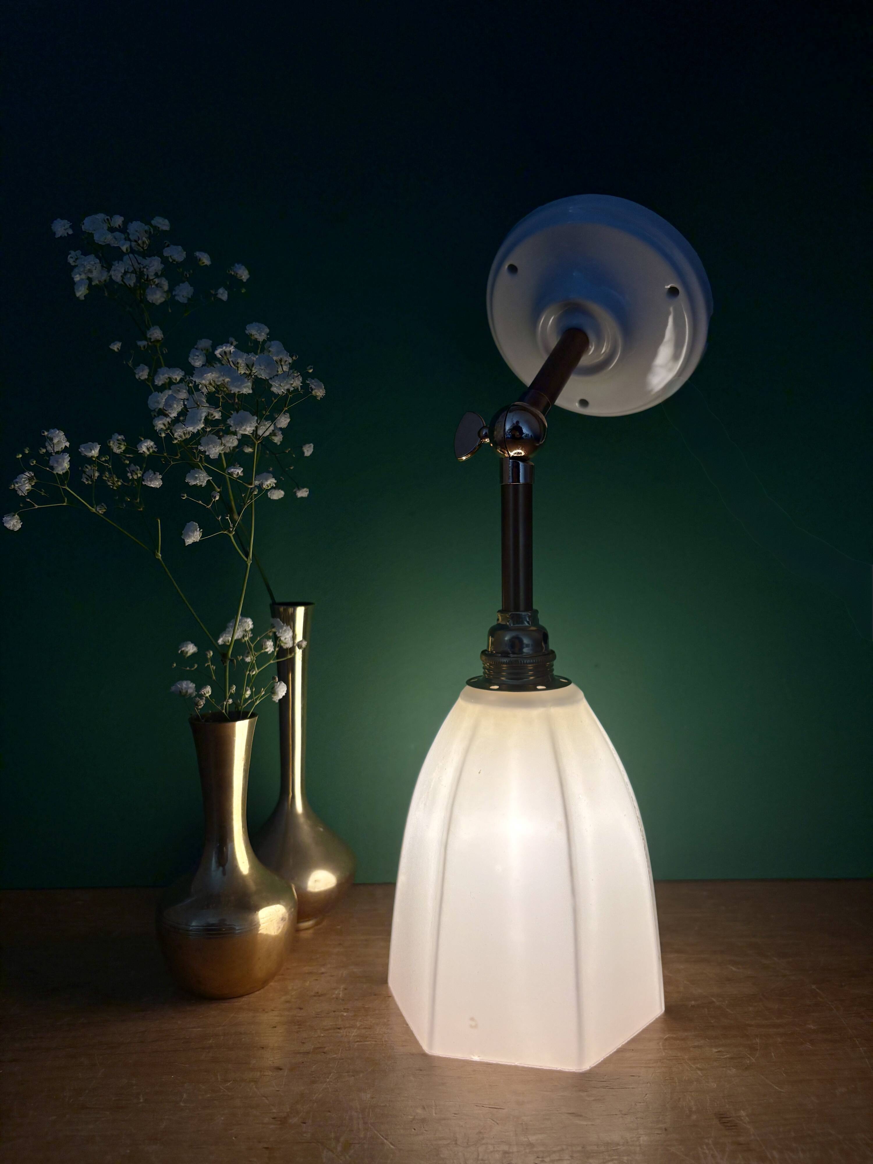 Vintage tulip wall light in white opaline