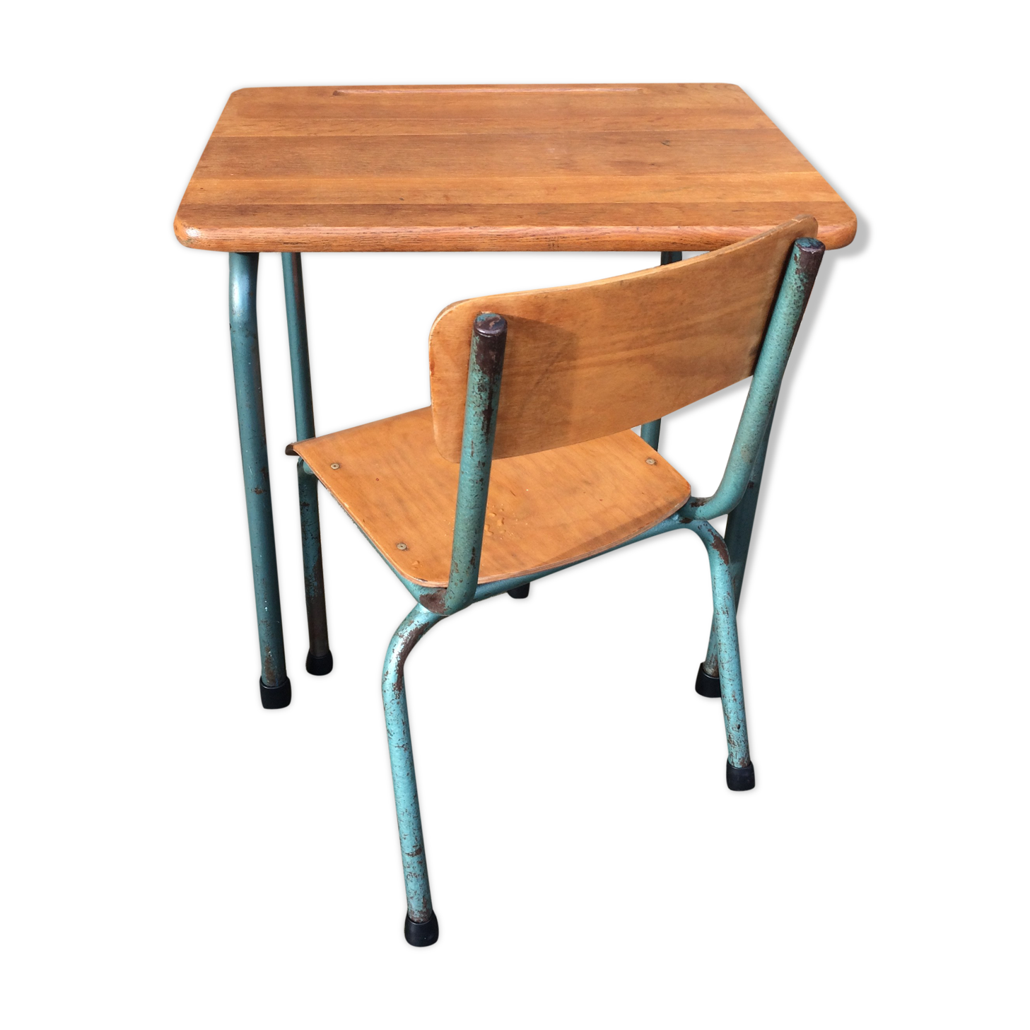 Kindergarten desk and chair