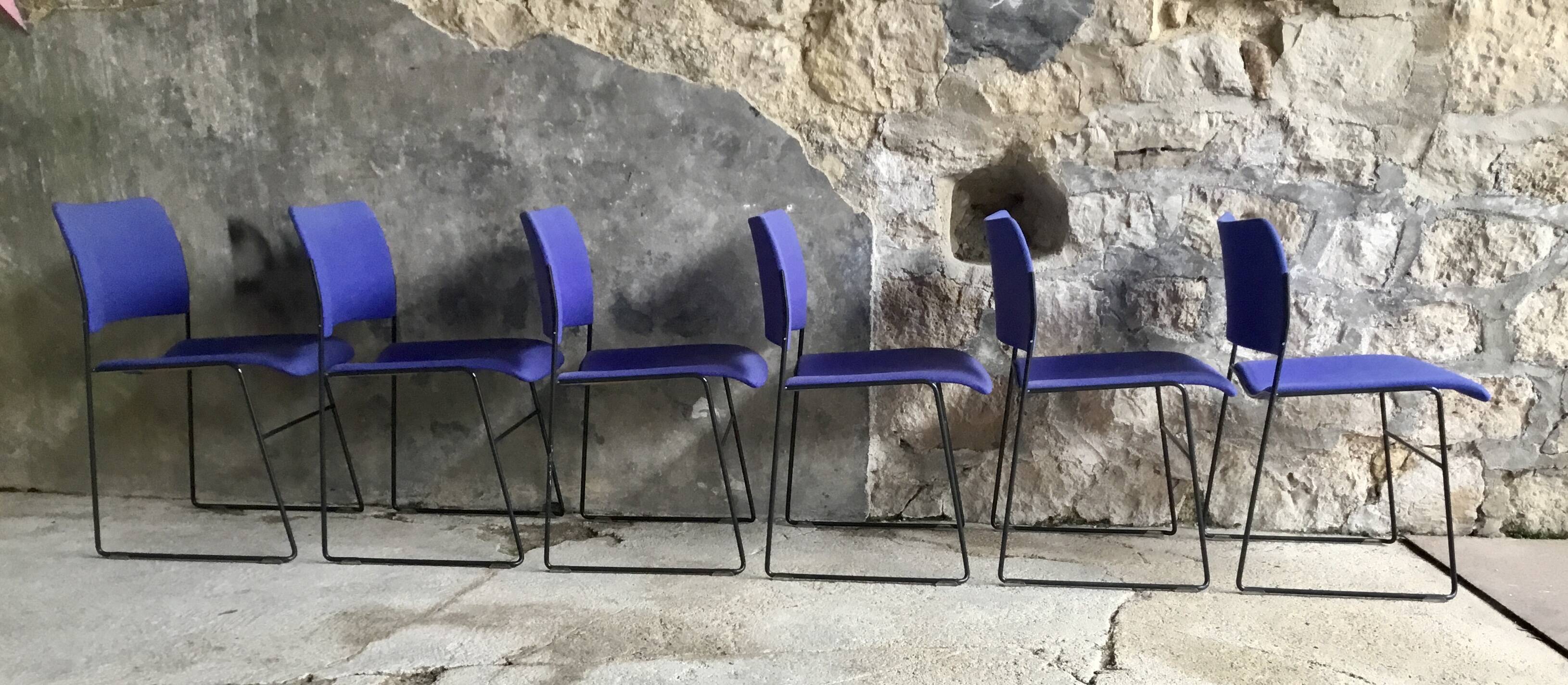 Set of 6 blue Howe 40/4 stacking chairs by David Rowland