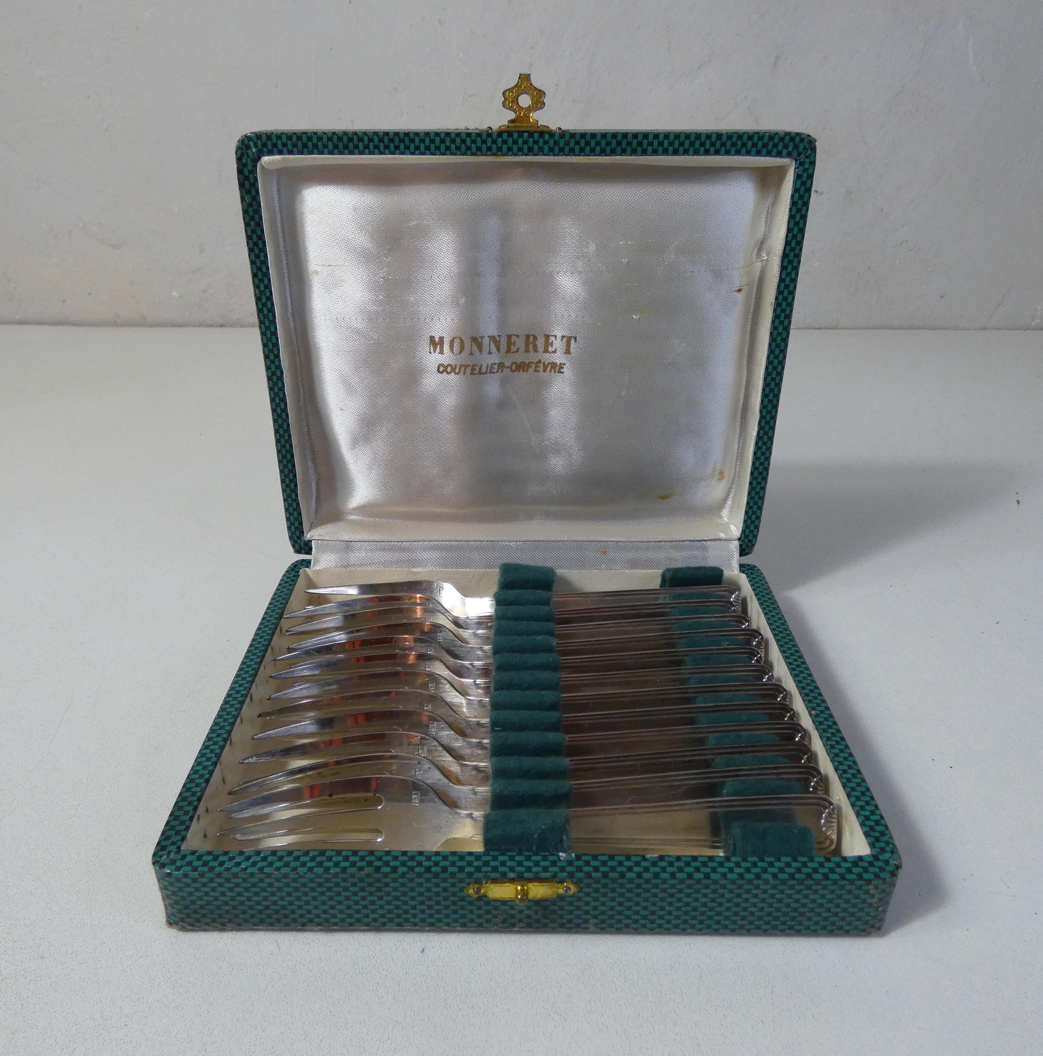 Old box 12 dessert forks in silver metal