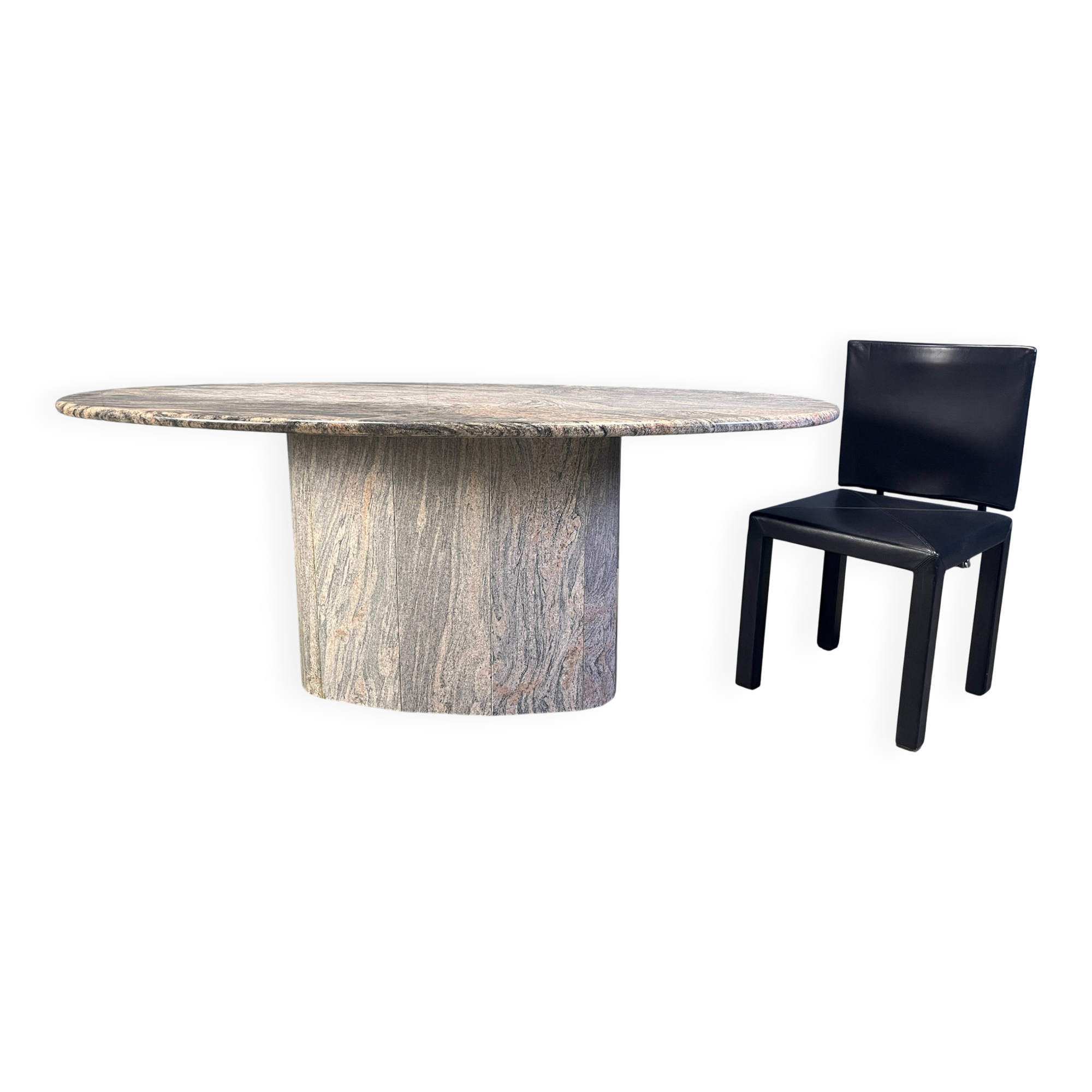 Table à manger en granit ovale vintage, années 1970