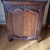 1935 SINGER sewing machine in furniture