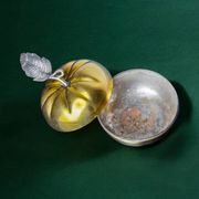 Boîte de vanité en laiton en forme de pomme, Italie, années 1970