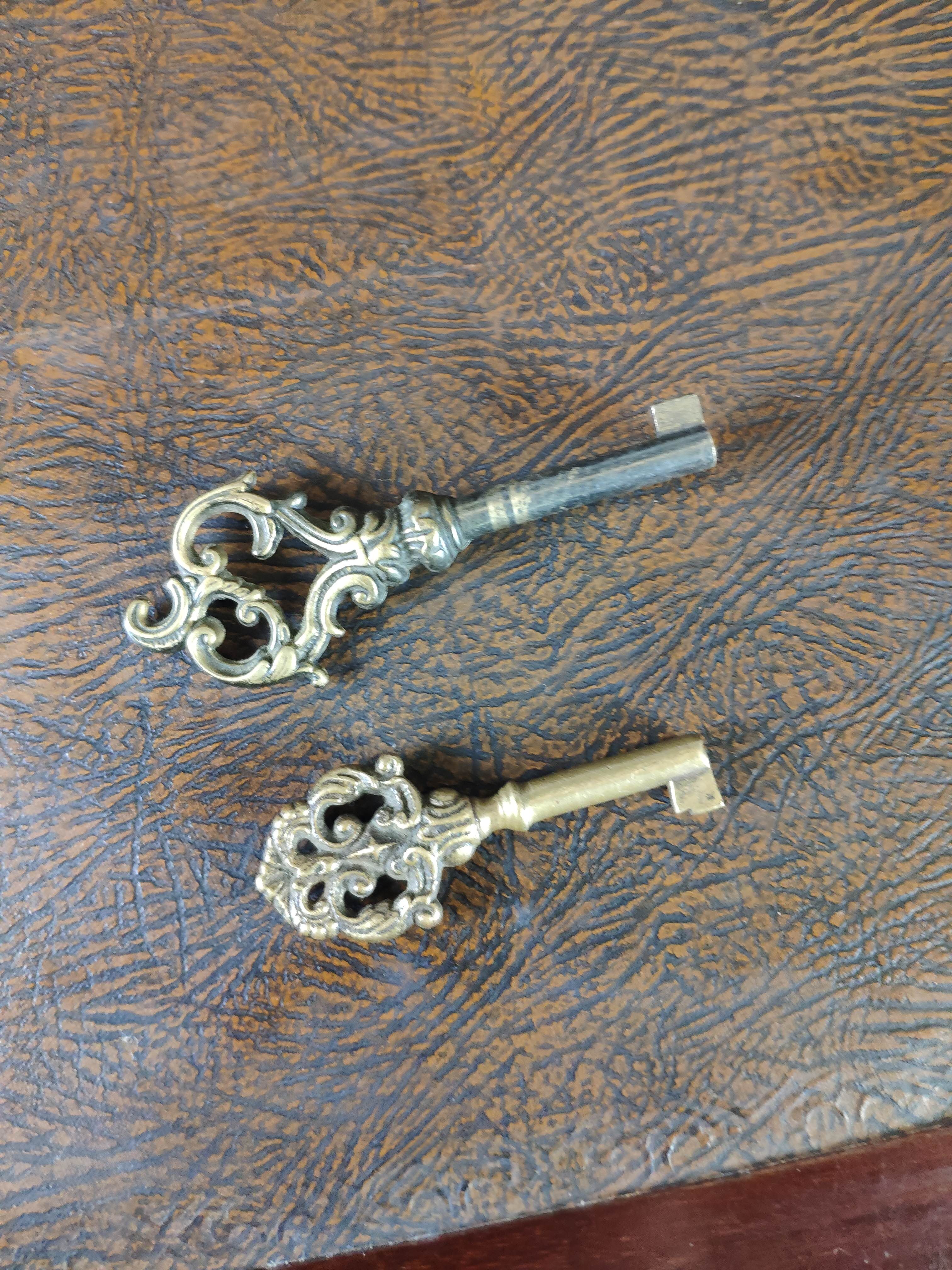 Secretary English chippendale in mahogany, 19th