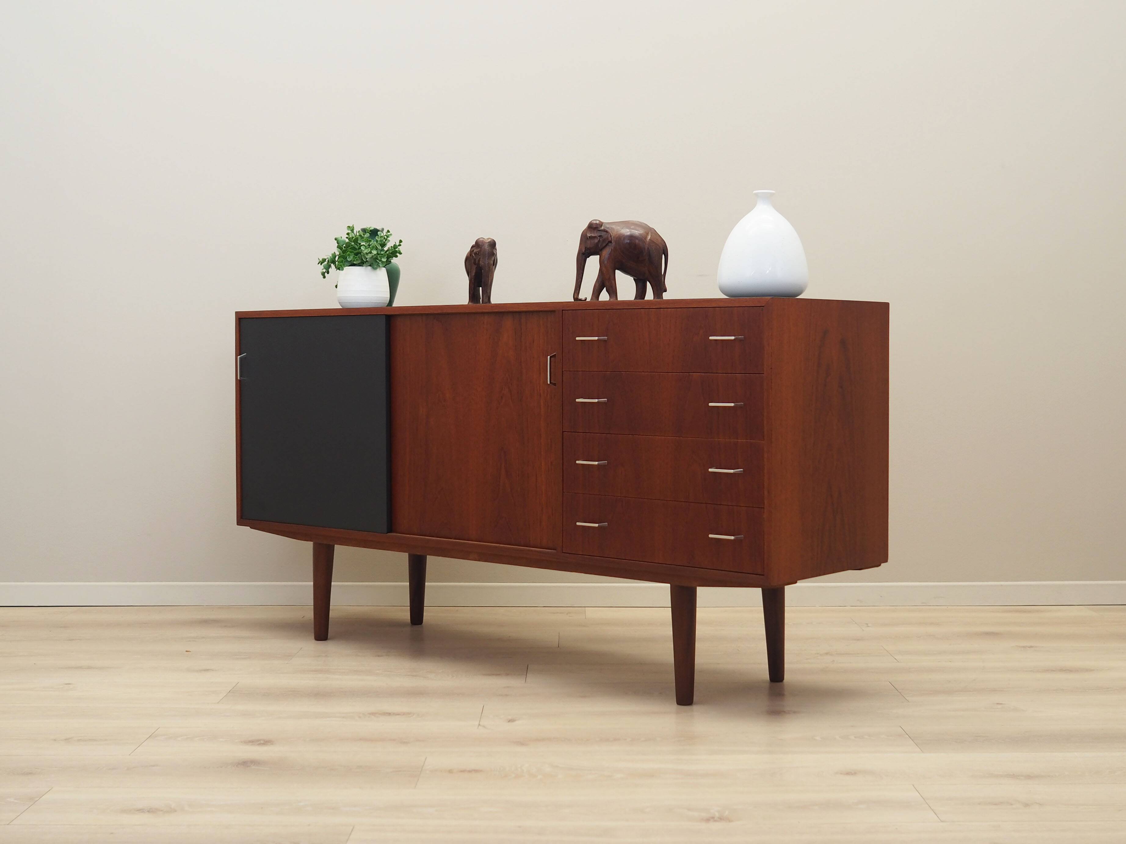 Enfilade danoise en teck, années 1960