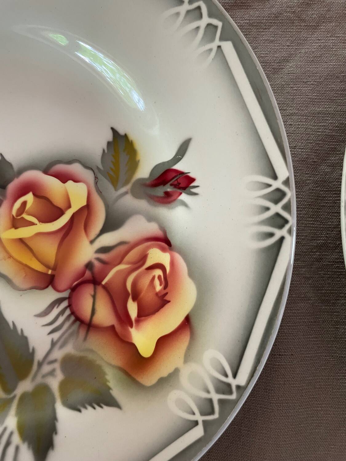 6 Digoin Sarreguemines Adele dinner plates 1940s 1950s