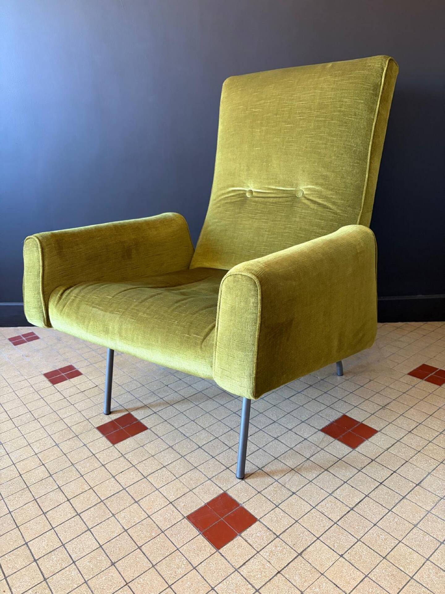 2 vintage chairs by Louis Paollozzi for Zol