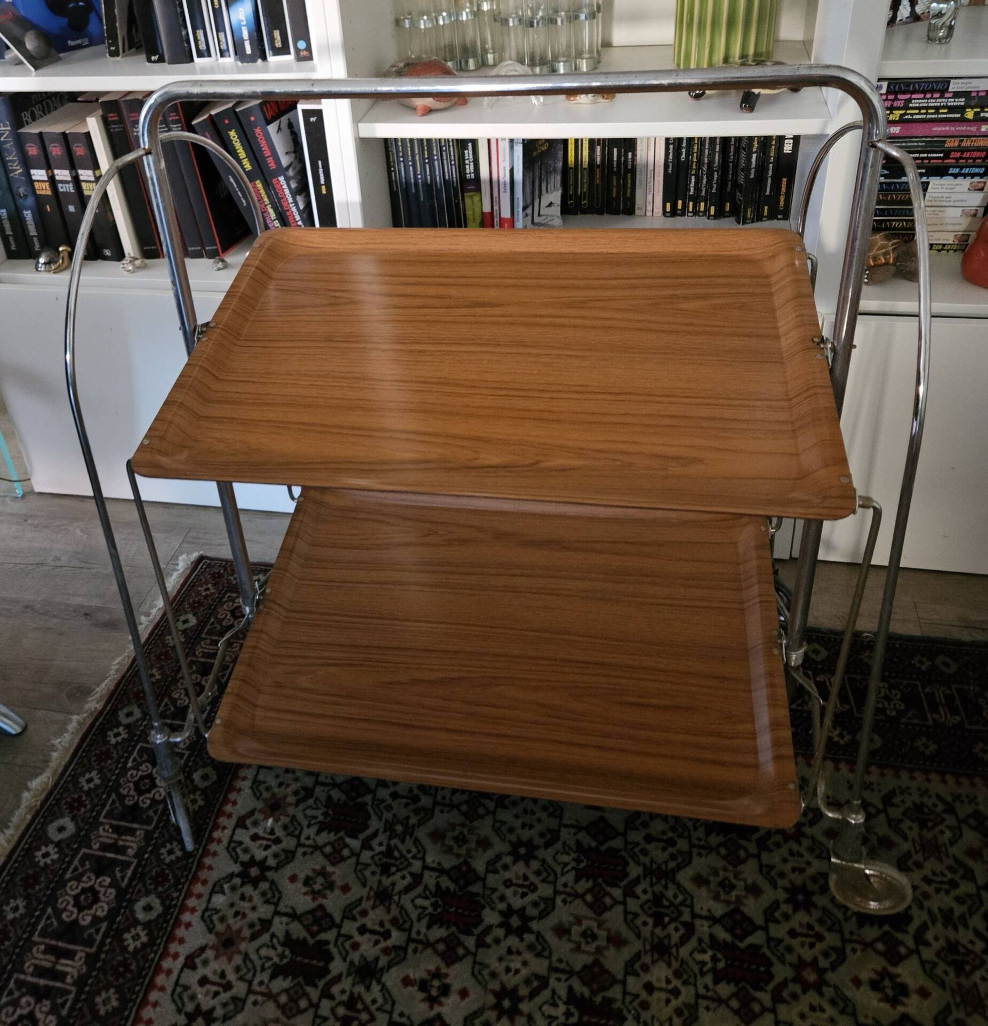 Vintage chrome & Formica folding dessert table from the 70s.