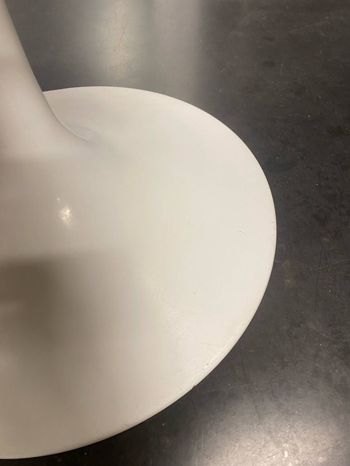 2x Eero Saarinen Tulip Stools black leather Knoll