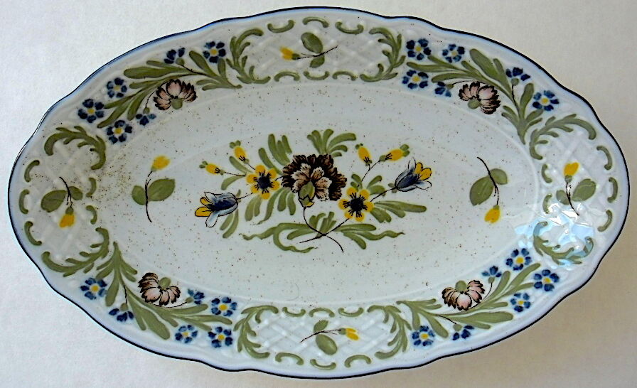 Service dishes by ASTA 1851 (Germany)