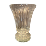 Vase on pedestal in cut crystal mid-twentieth century
