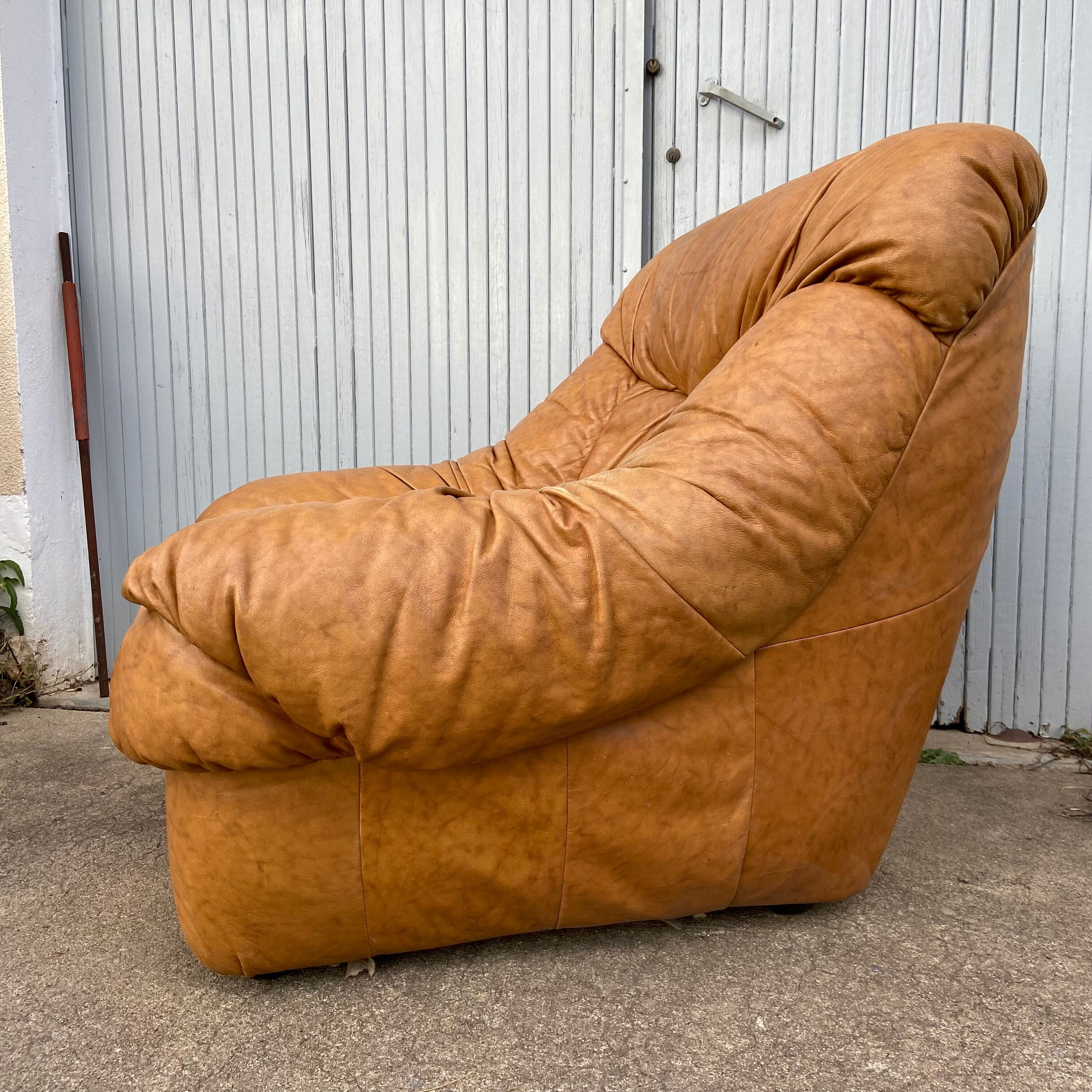 Leather armchair 80s