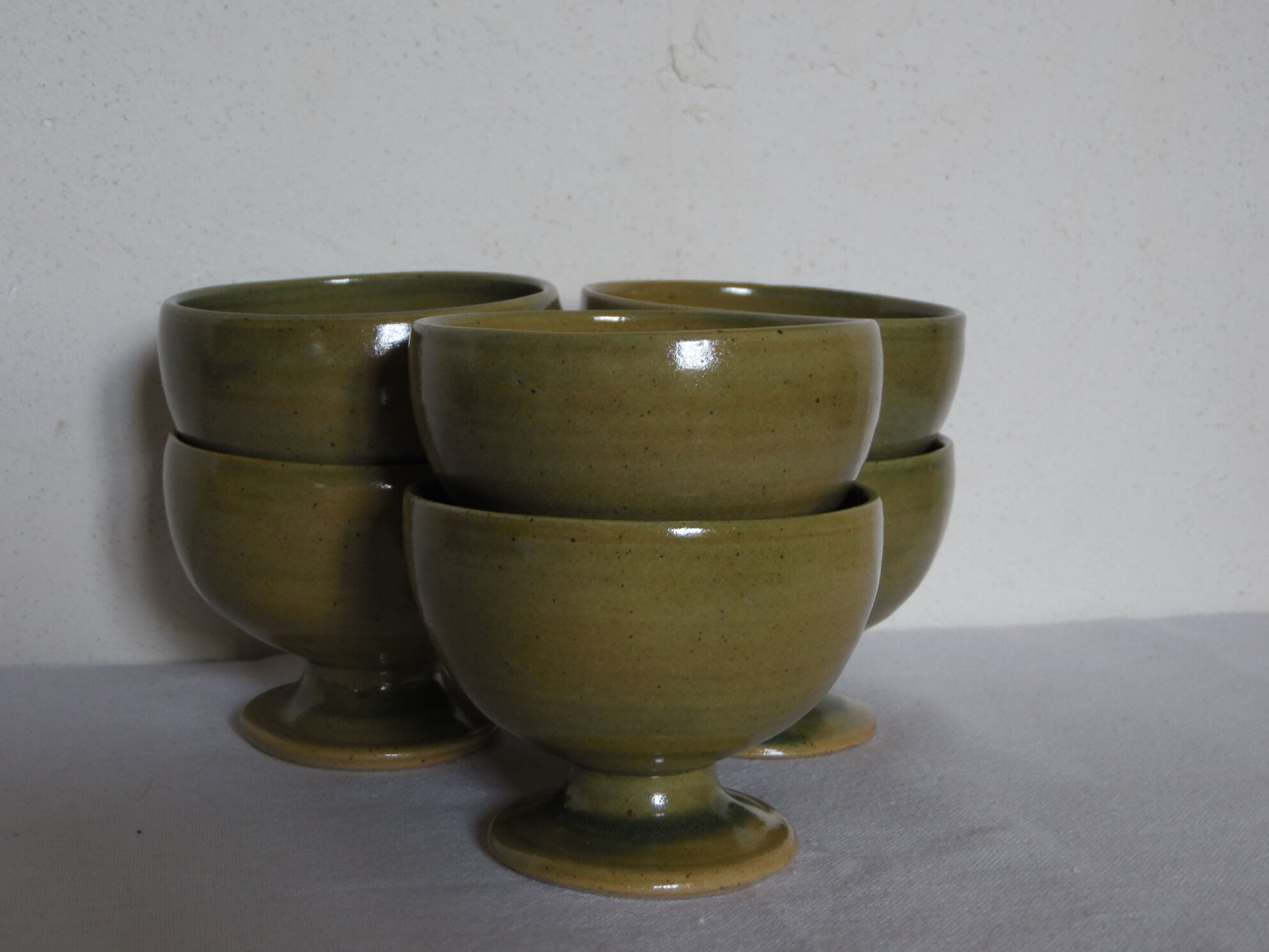 Set of 6 ice cut enamelled stoneware signed