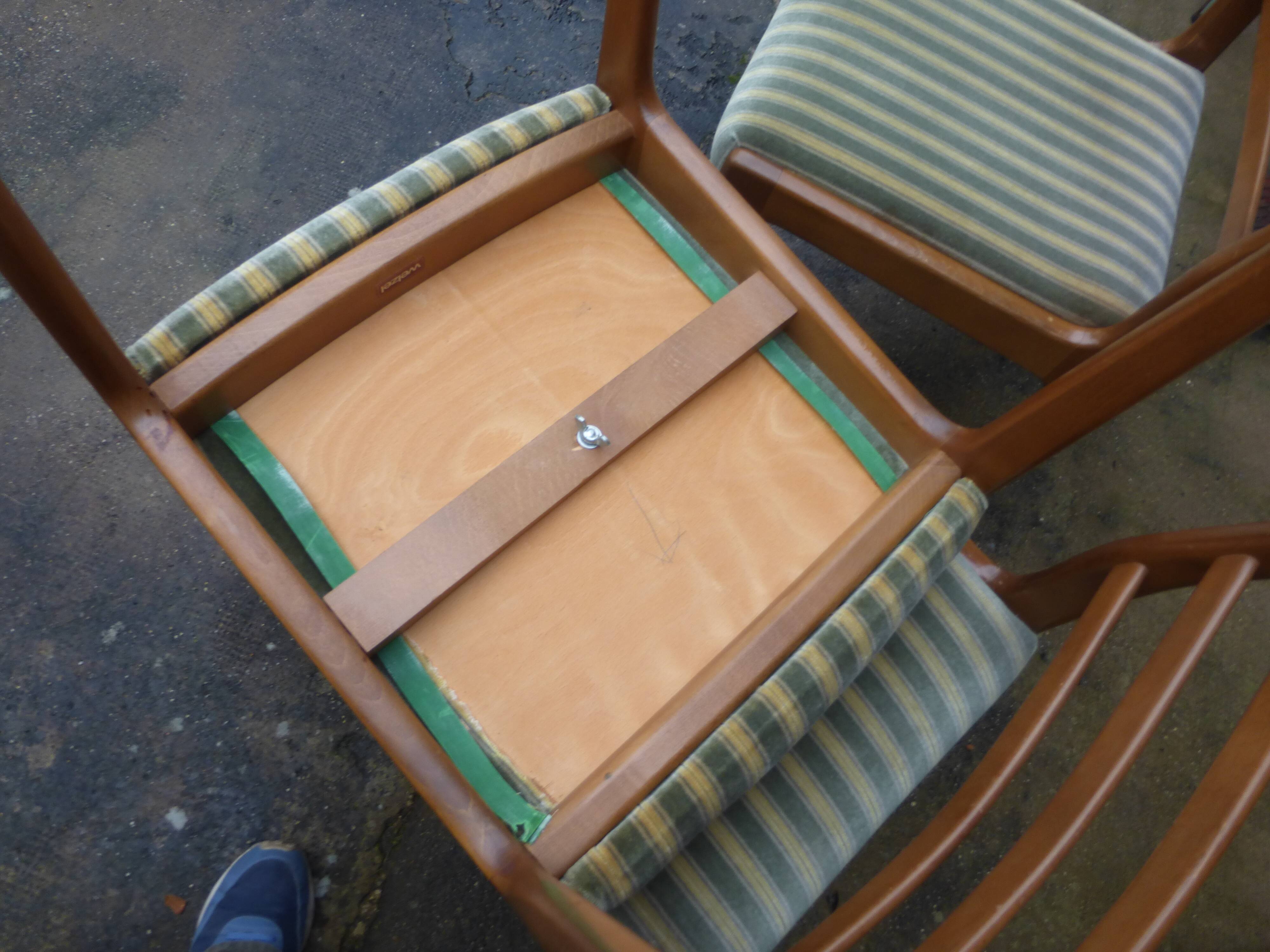 Set of 6 Welzel chairs – Modernist Danish Design – 1960s