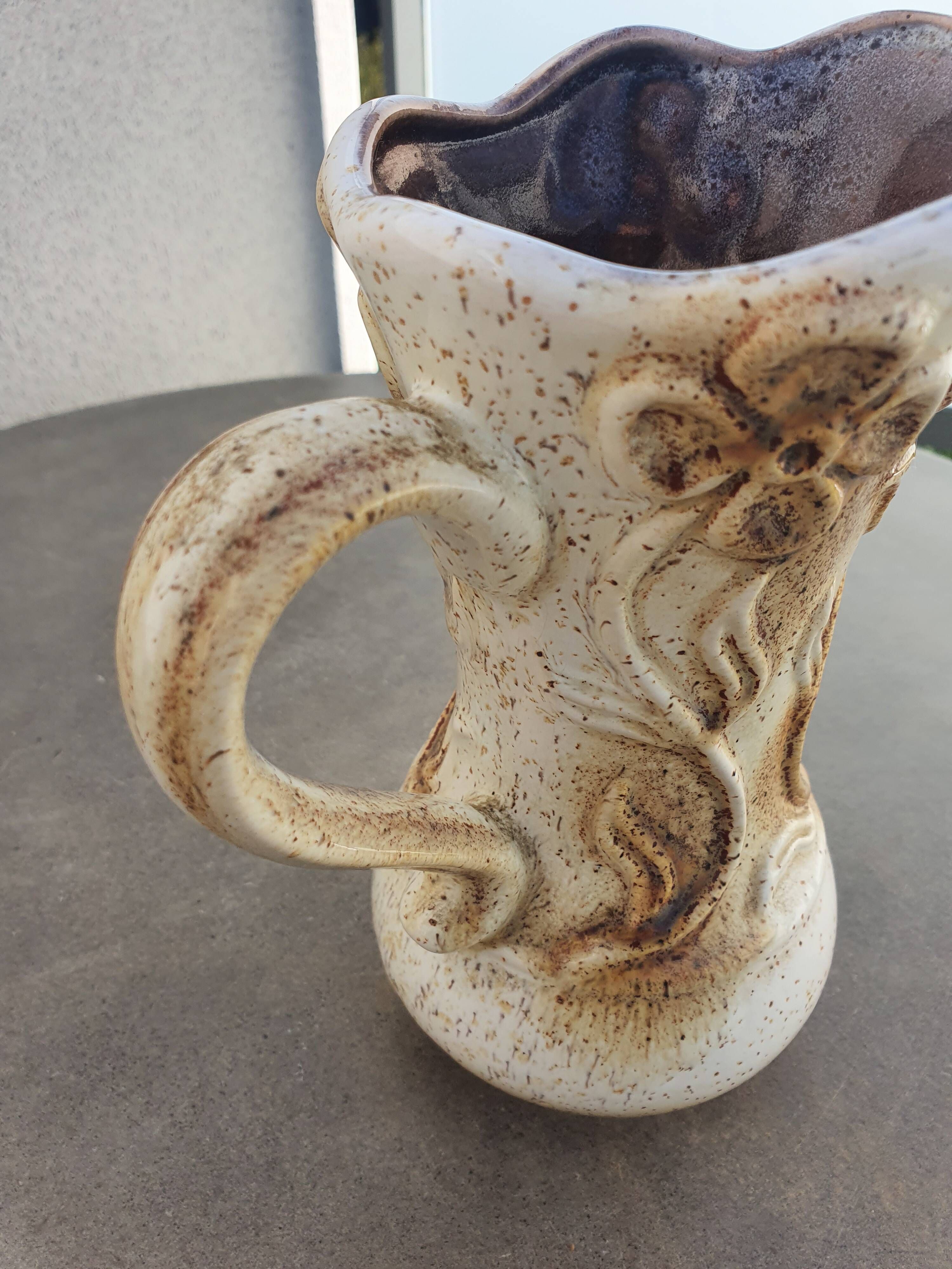 Ceramic vase