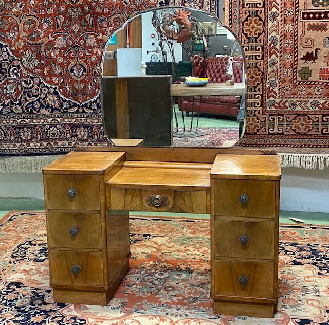 Coiffeuse anglaise Art déco en noyer  années 30