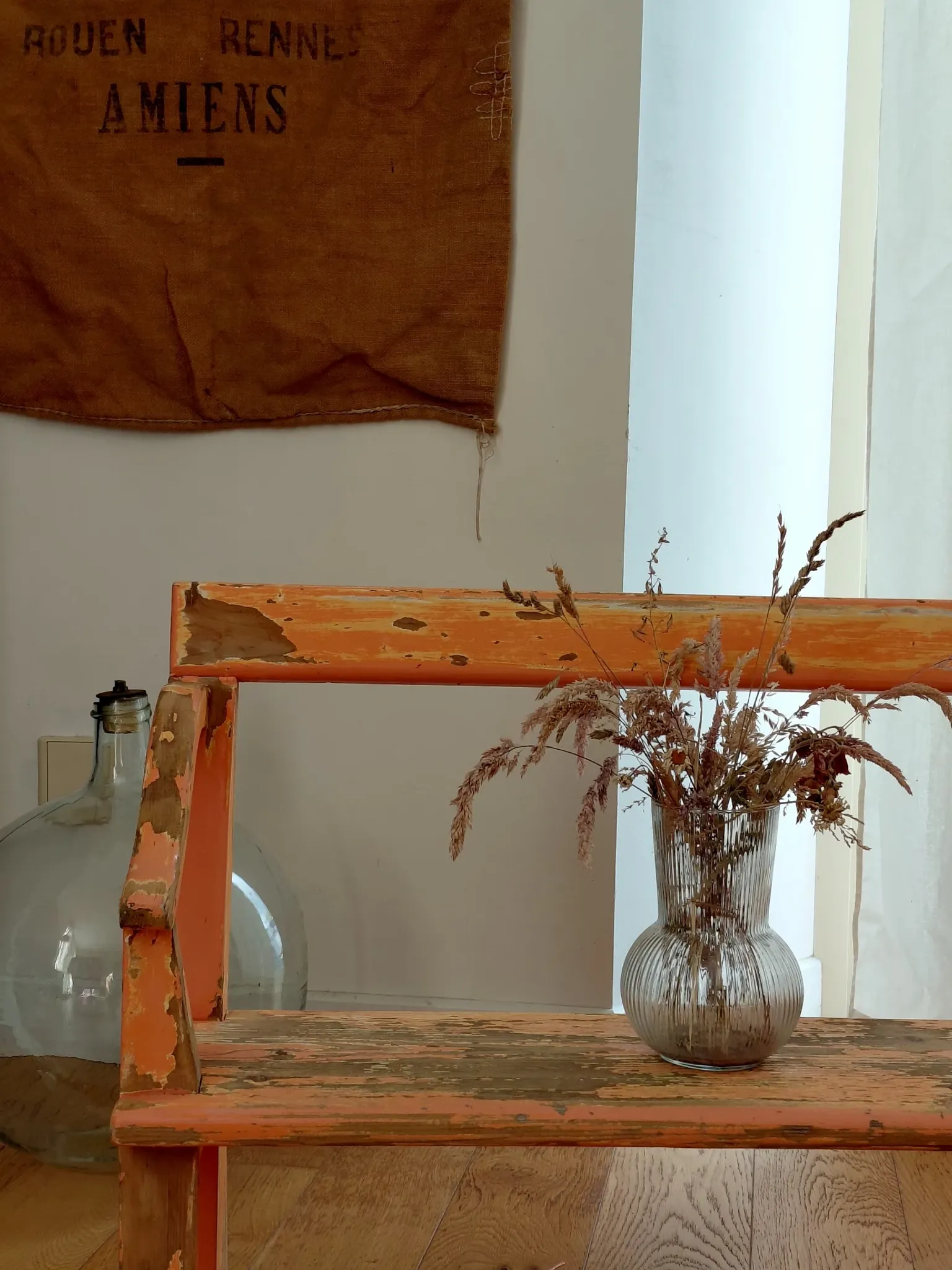 Large antique church bench 268 cm - Unique piece with flaking patina
