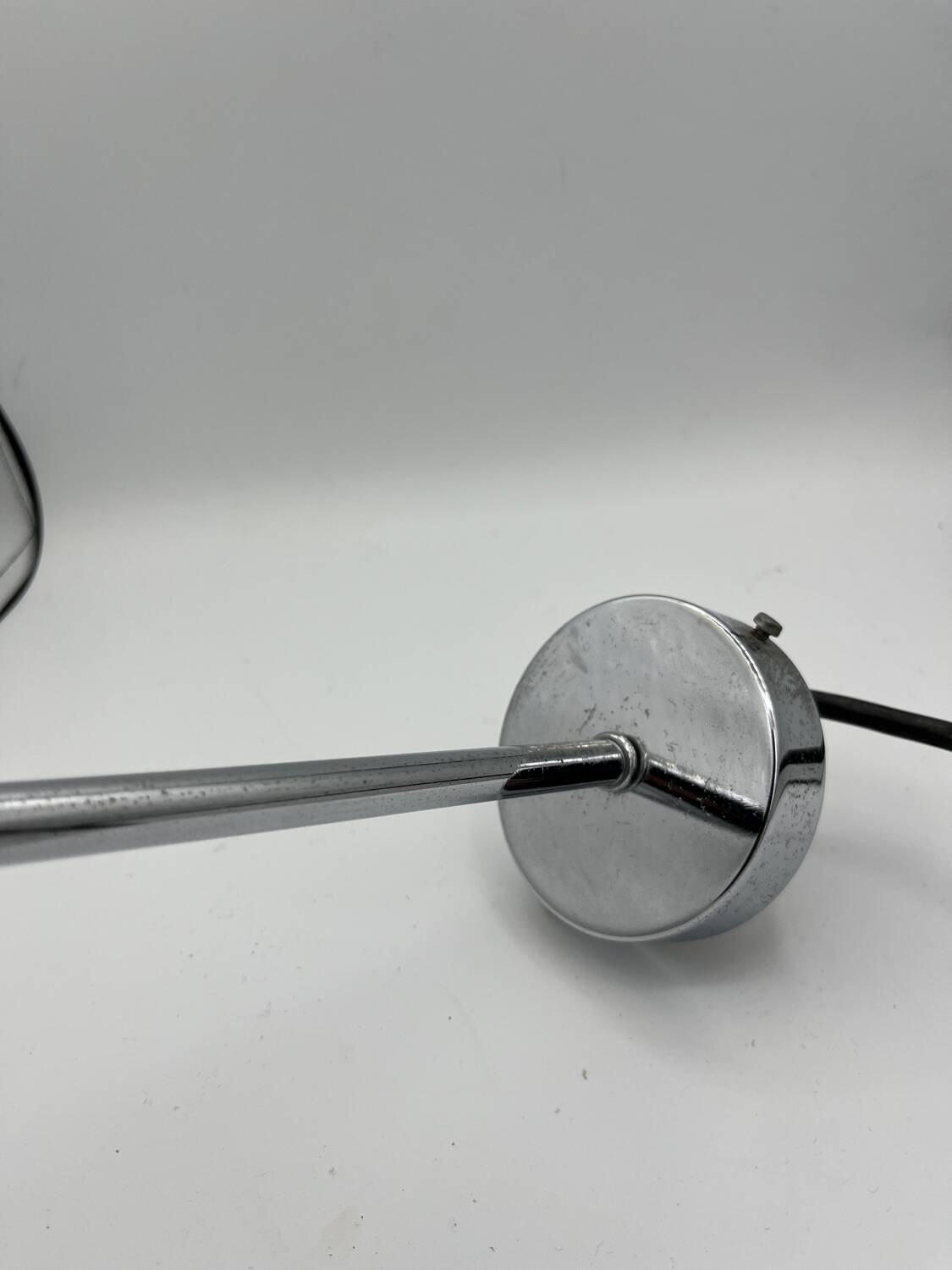 4 adjustable chrome Mole Richardson spotlights