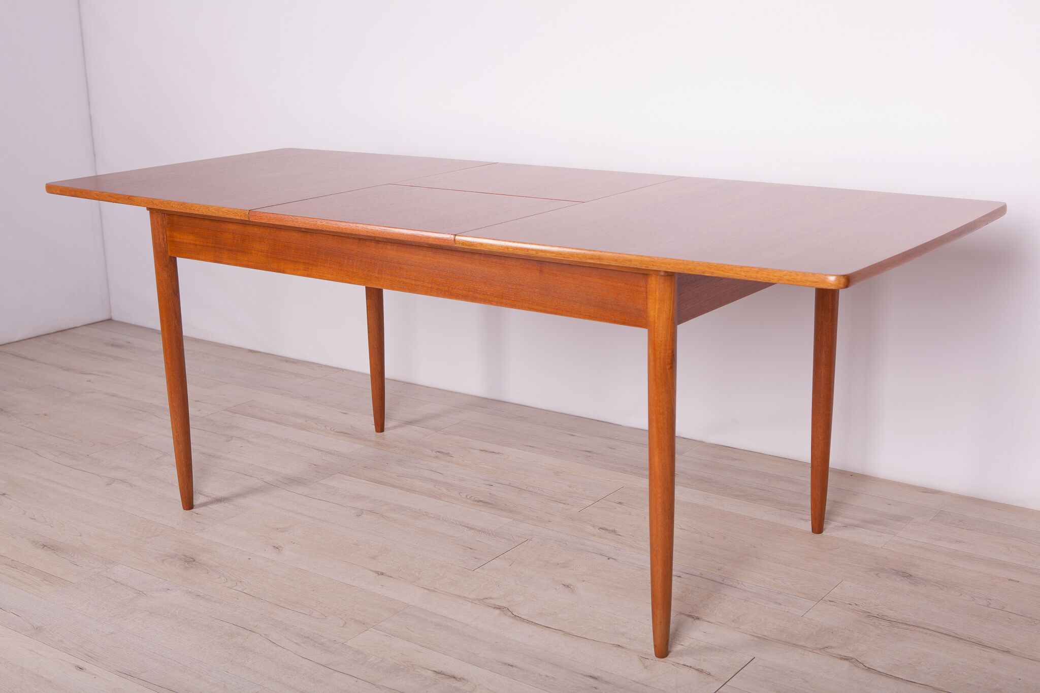 Mid-century extendable dining table , 1960s