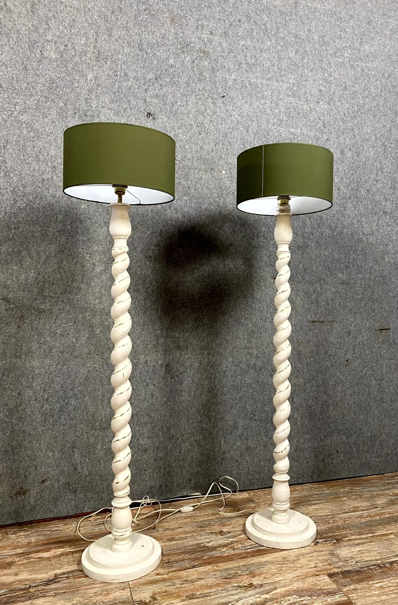 Pair of twisted column lamps in lacquered wood circa 1850