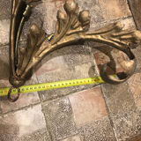 Acanthus leaf wall lamp