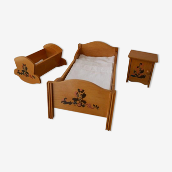 Bed, cradle and wooden bedside table for doll