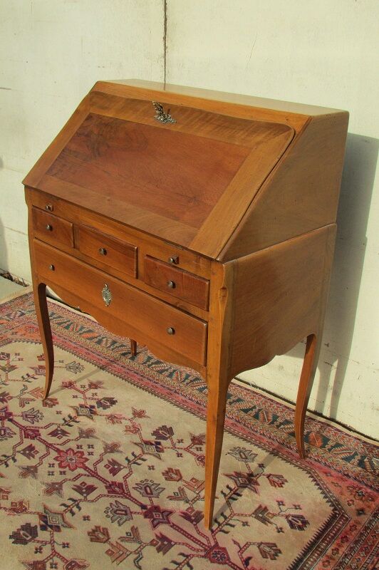 Large desk donkey back in cherry tree