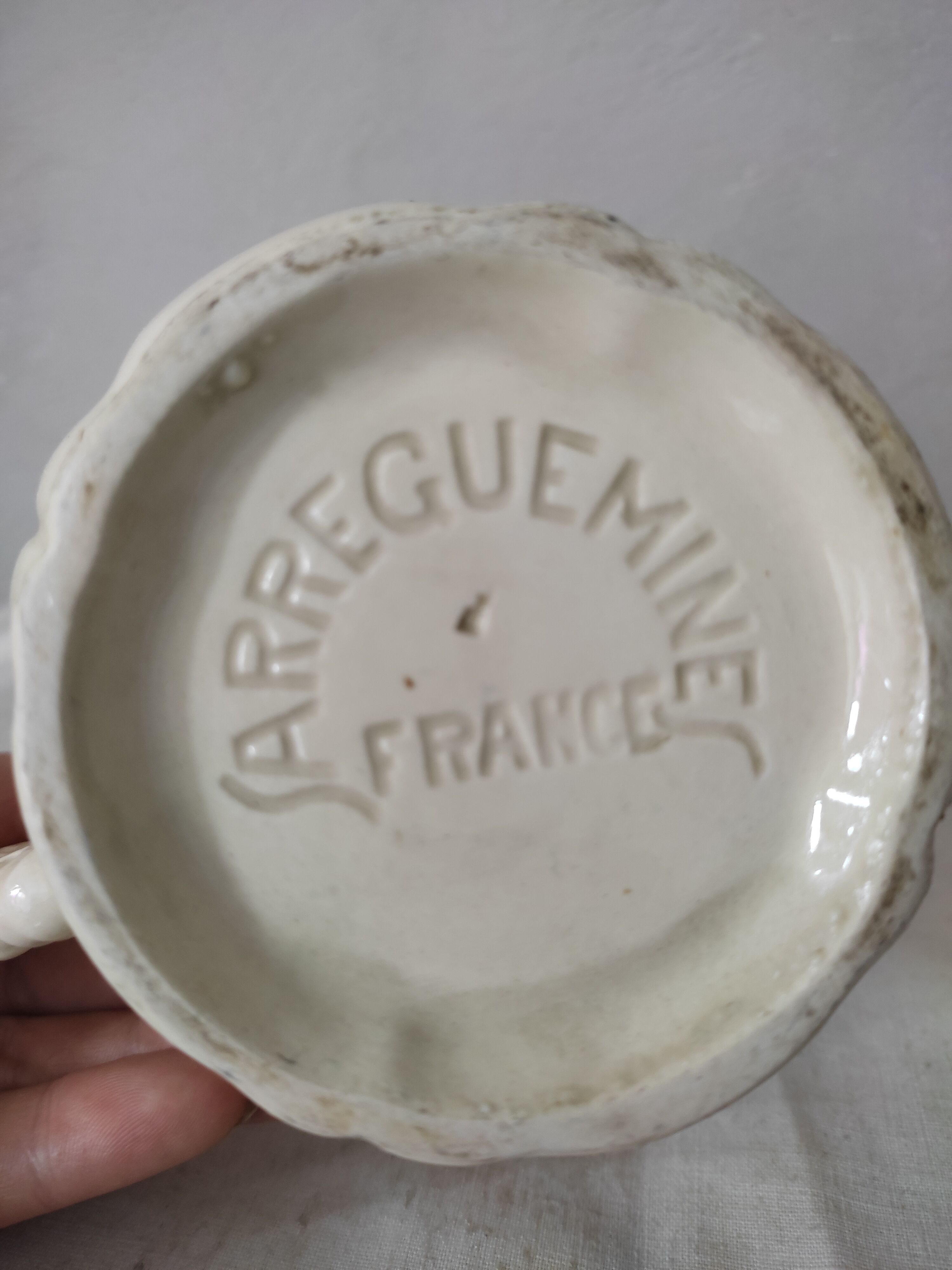 Art Nouveau milk pot Sarreguemines