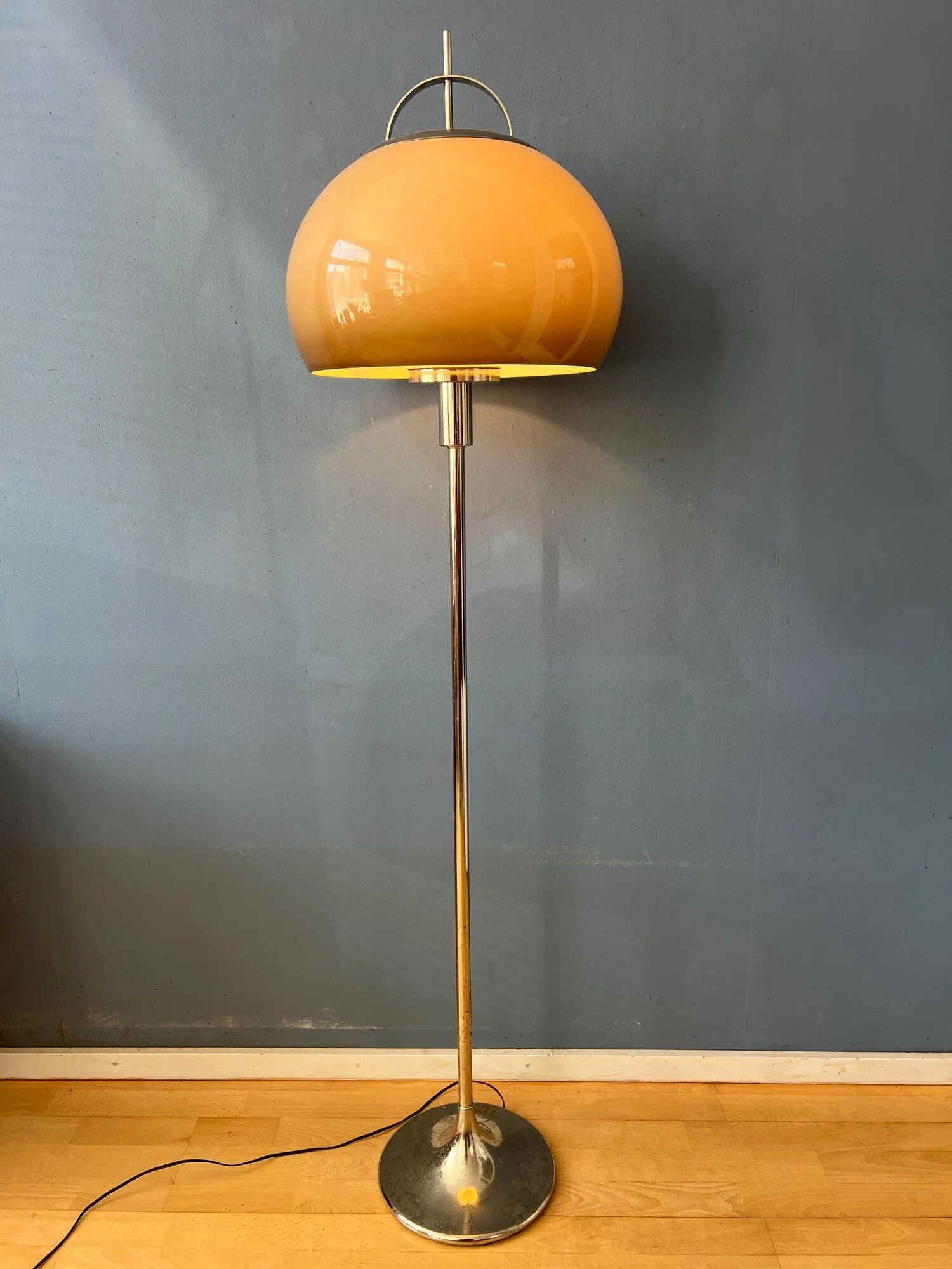 Vintage Massive 'Lucerna' Space Age floor lamp