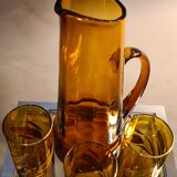service 3 glasses and decanter color dark amber and gold 1970