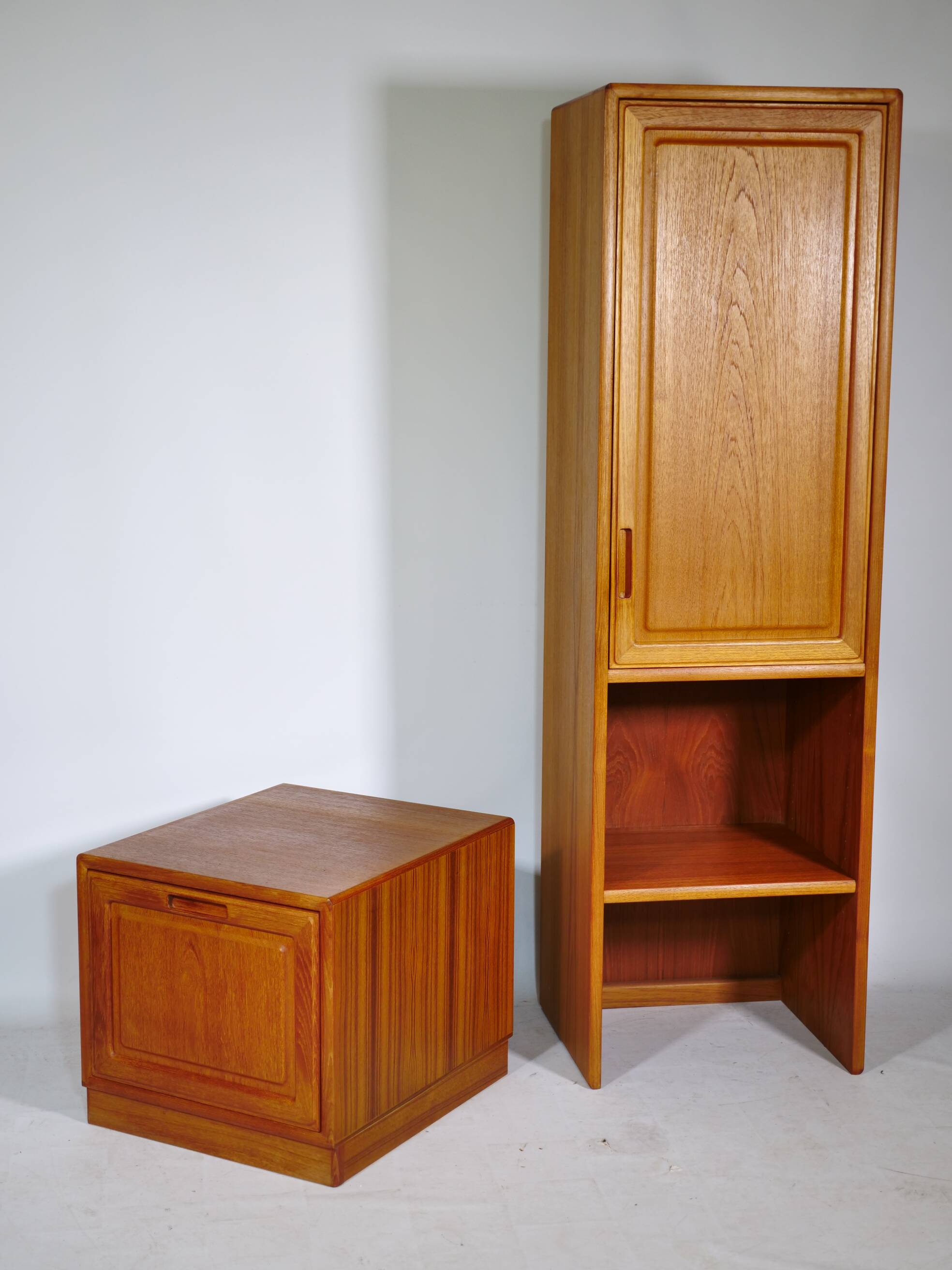 Meuble modulaire étroit en teck, étagère 3, design Skandi, années 1970