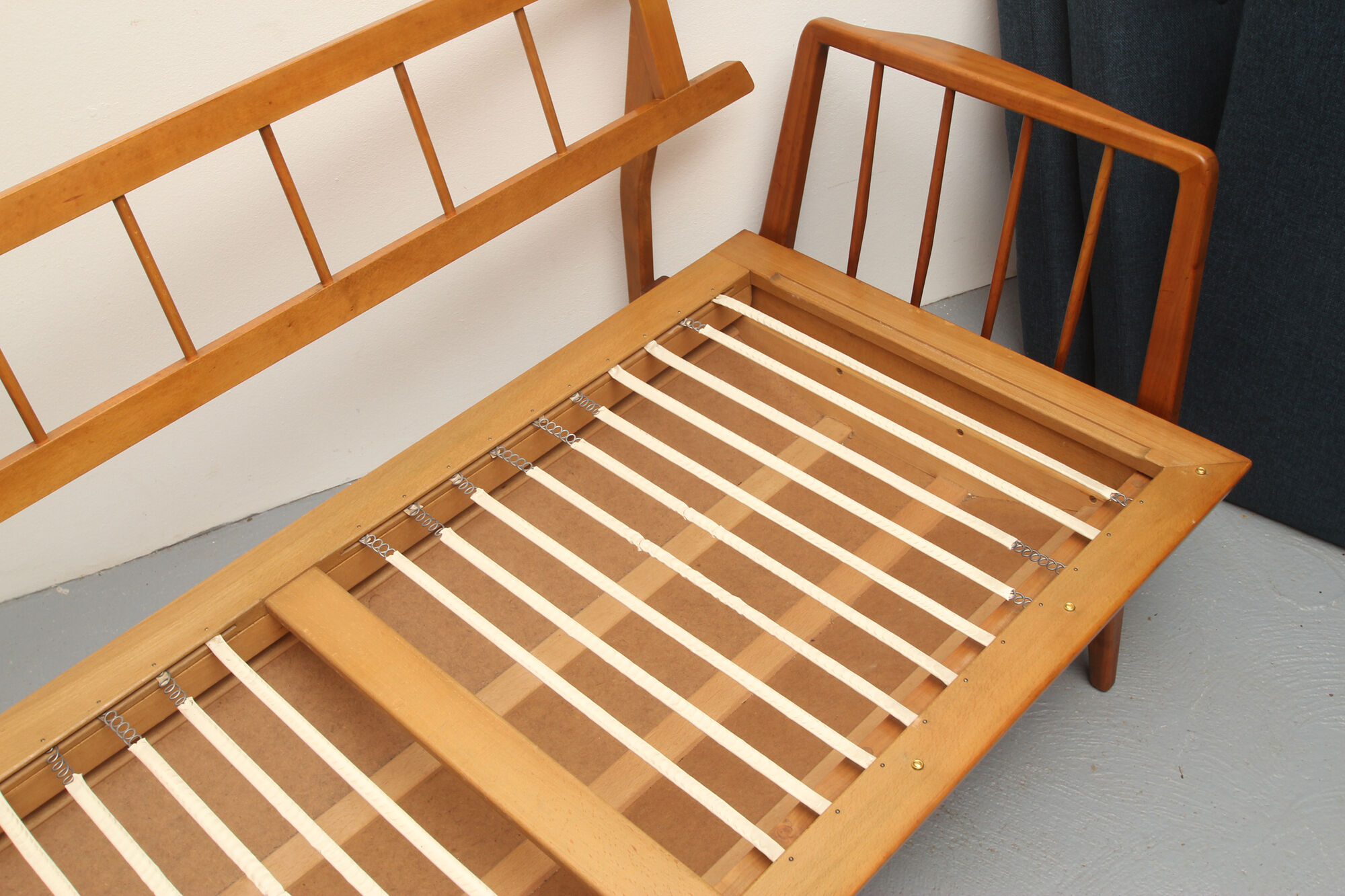 1950s daybed in cherrywood, fresh fabric, WK Furnitures