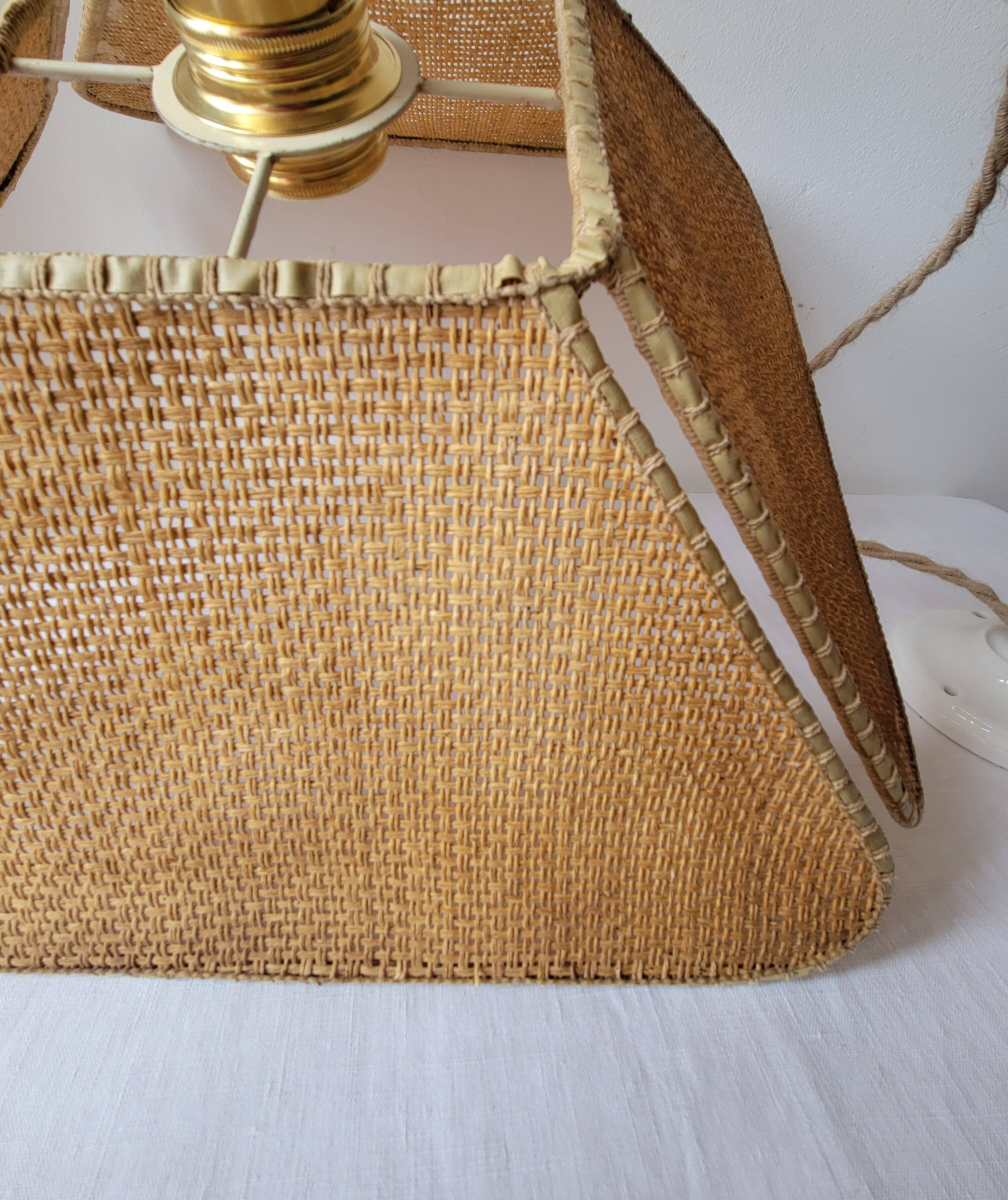 Rabane and leather suspension