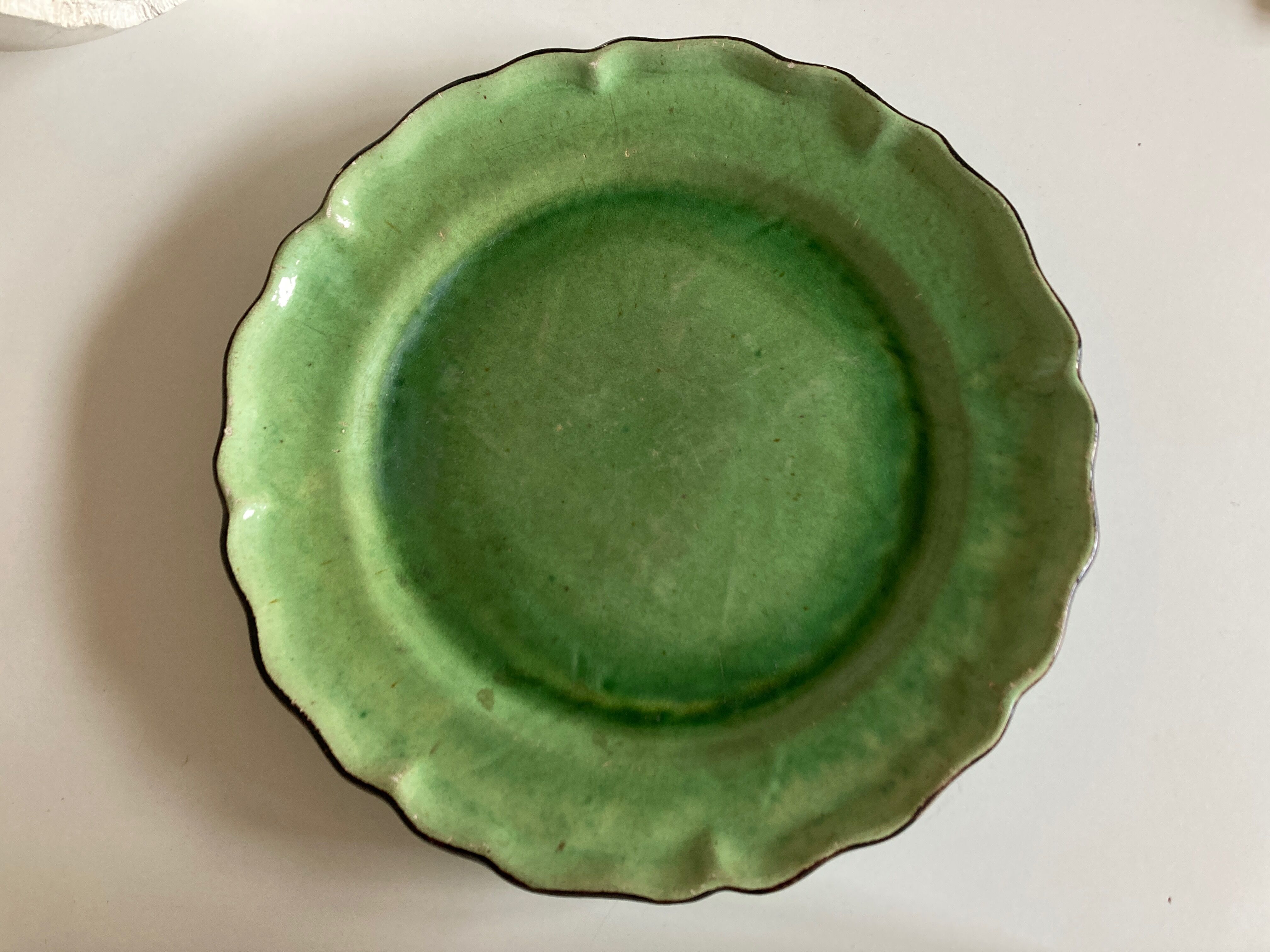 Centerpiece in glazed clay with godrons Dieulefit 1950