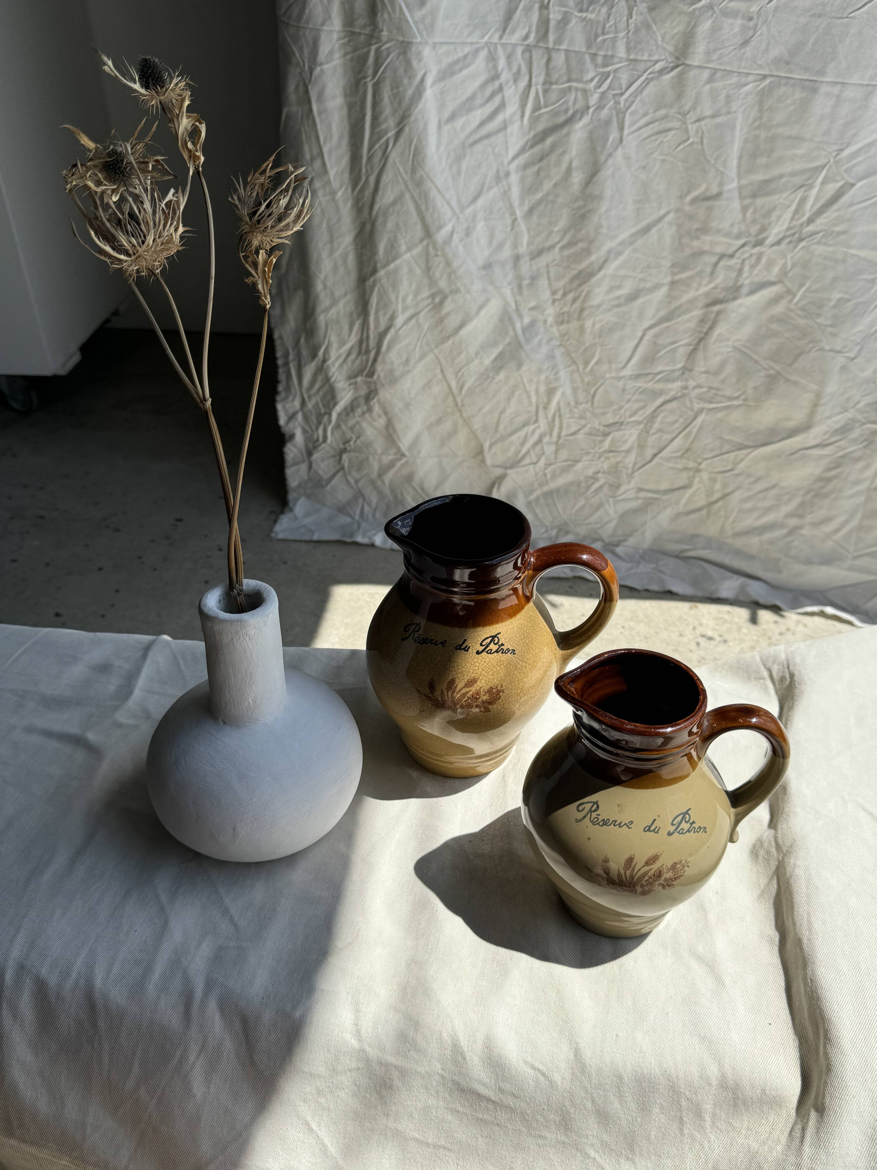 Large reserve pitcher of the boss h19