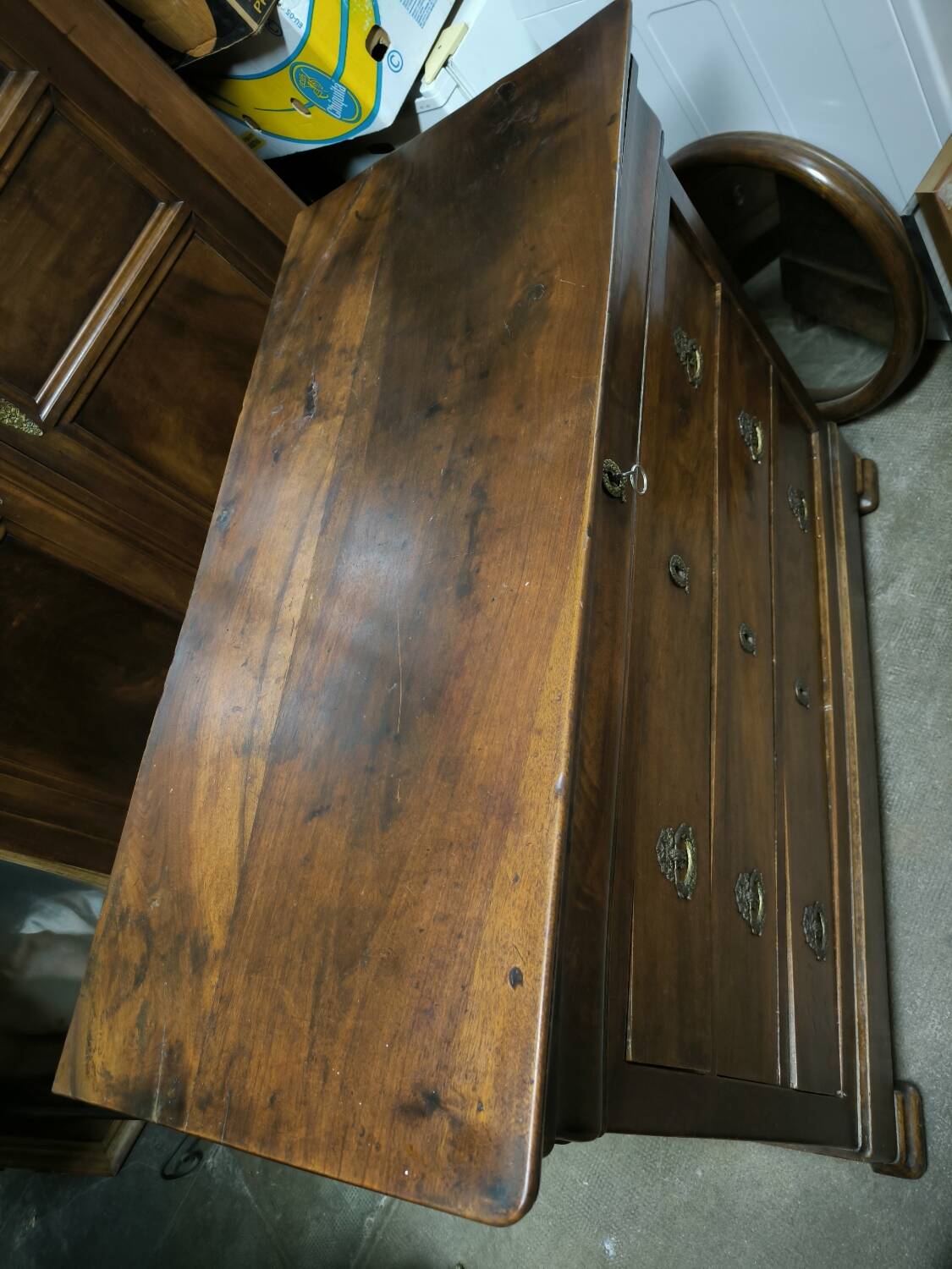 Louis Philippe period chest of drawers in solid walnut