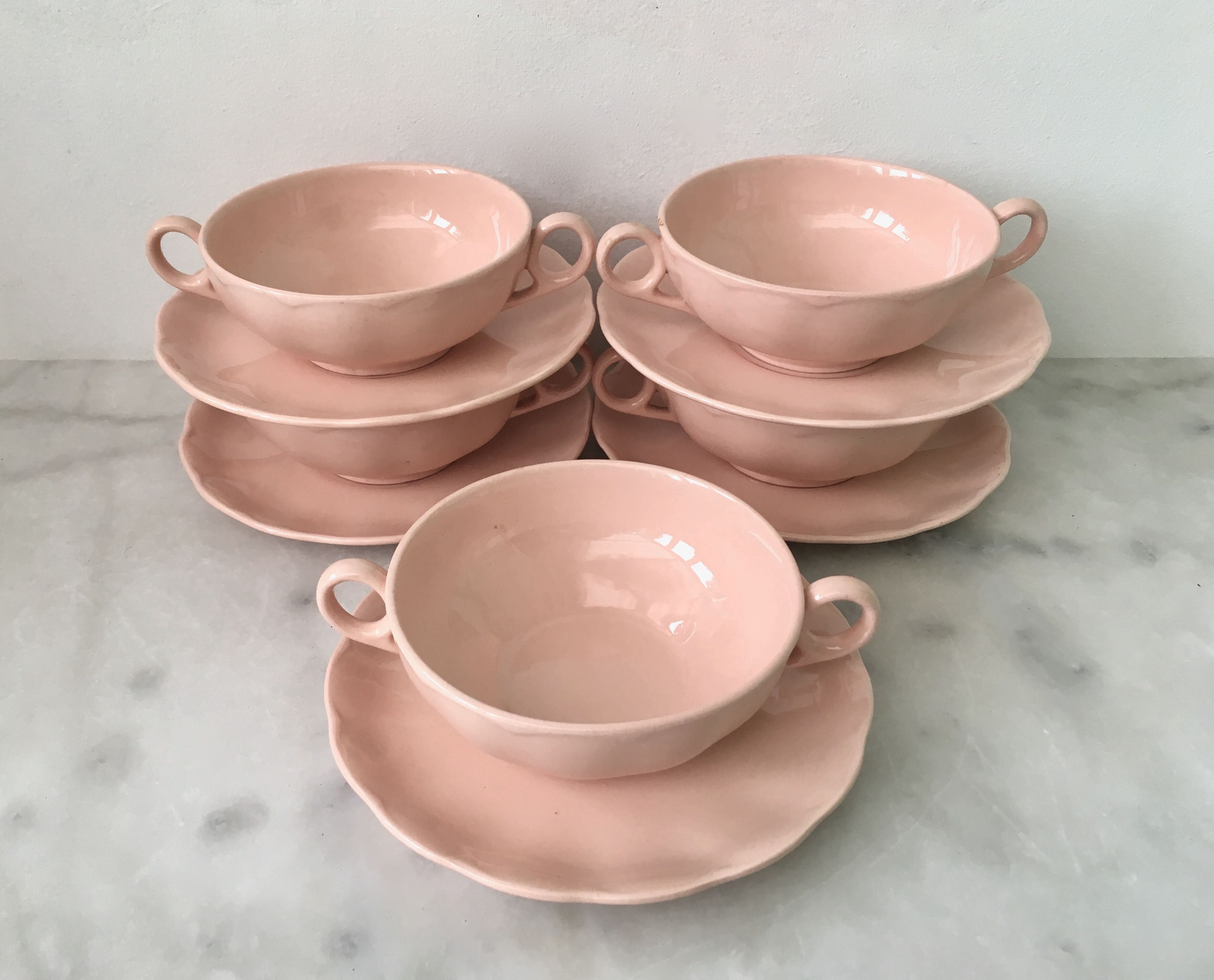 Set of 5 English handle bowls