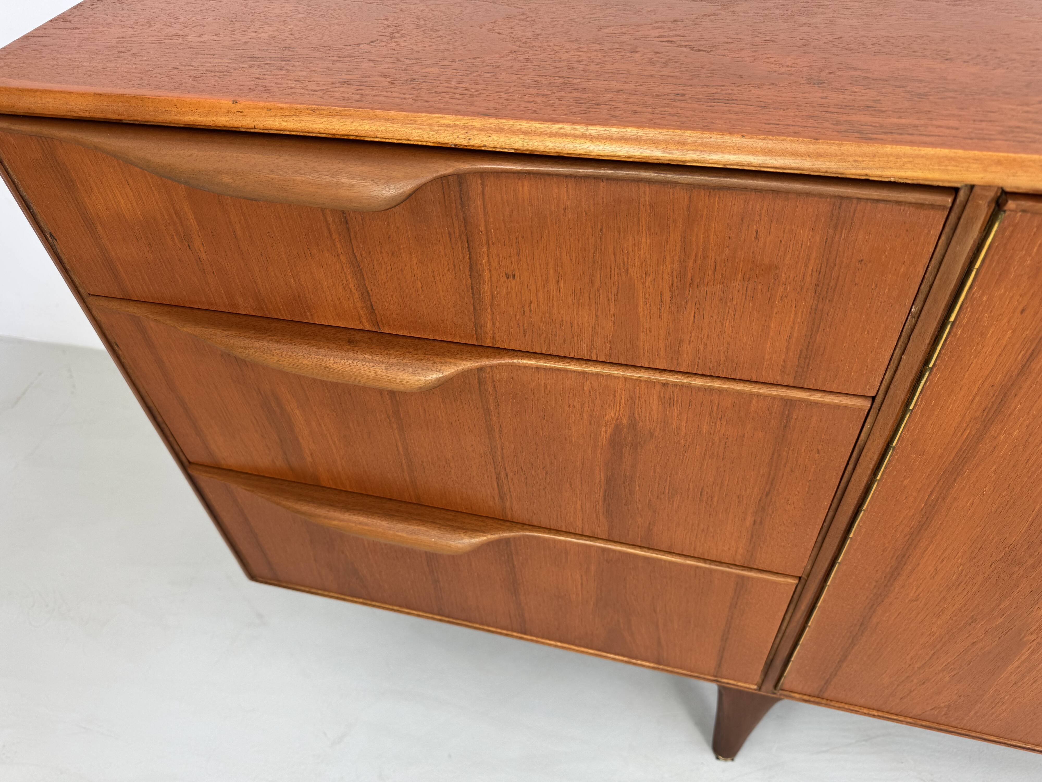 Vintage sideboard by McIntosh design by T. Robertson from the 1960s.