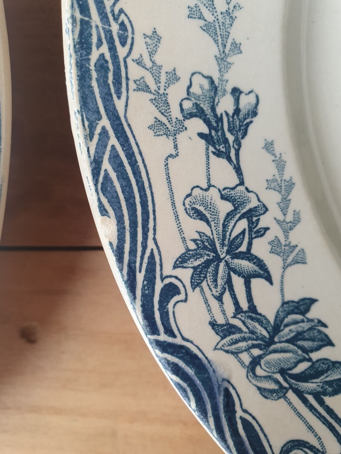Longwy Azalea plates