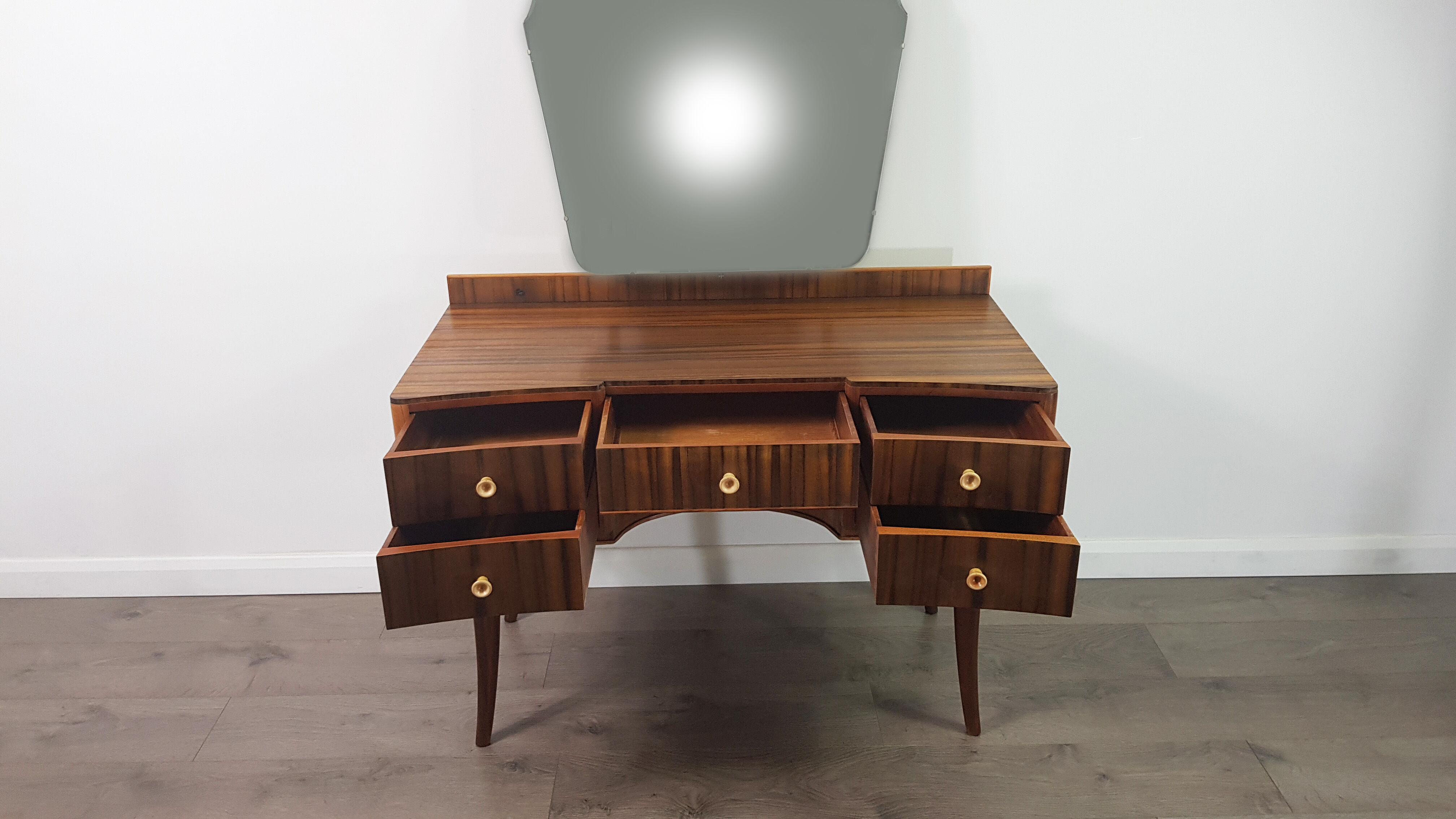 Dressing Table with Mirror by Neil Morris for Morris of Glasgow, 1950s
