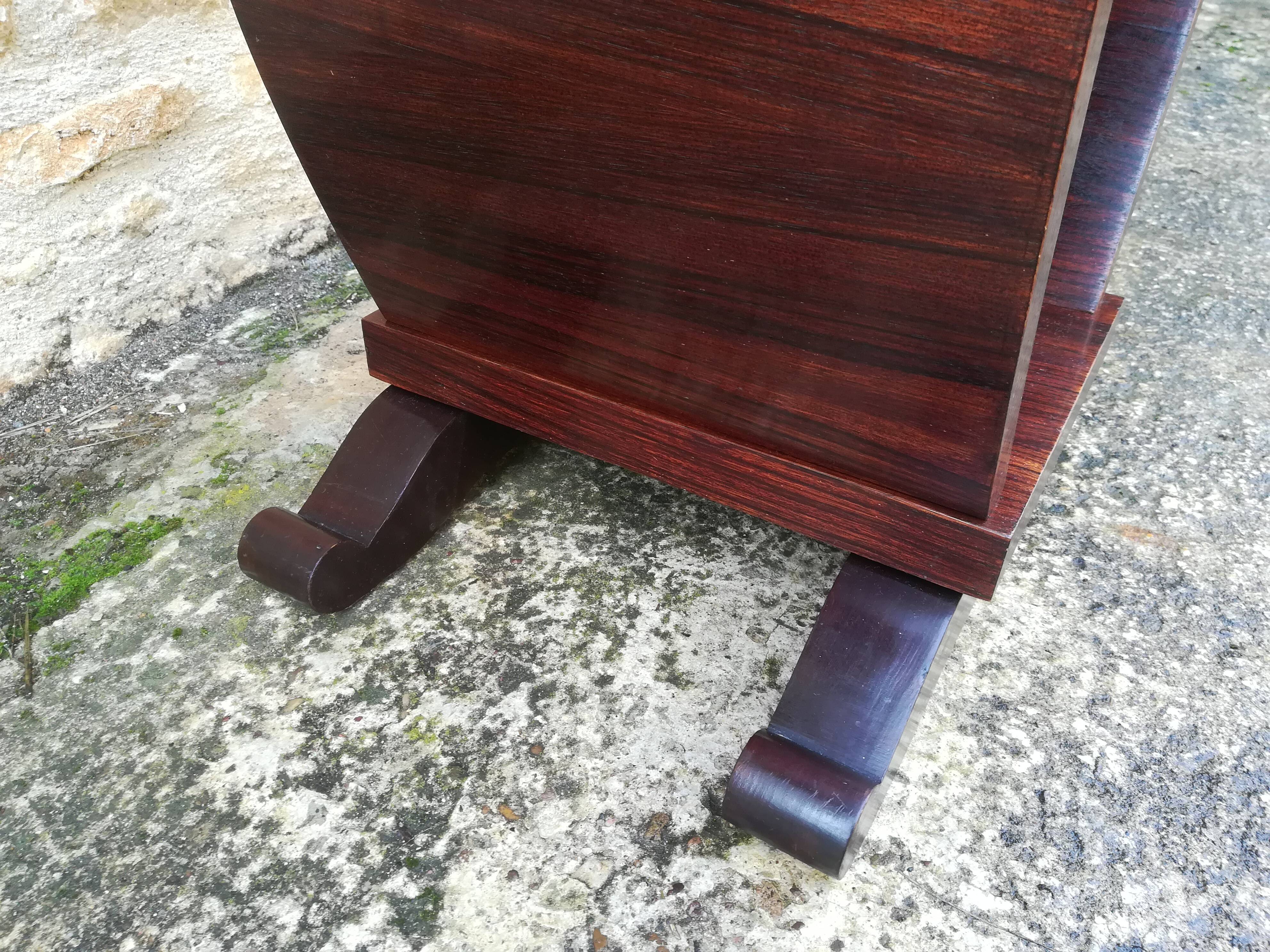 Art deco console