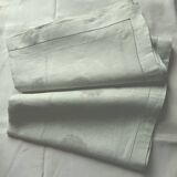 Nappe damassée carrée vert amande