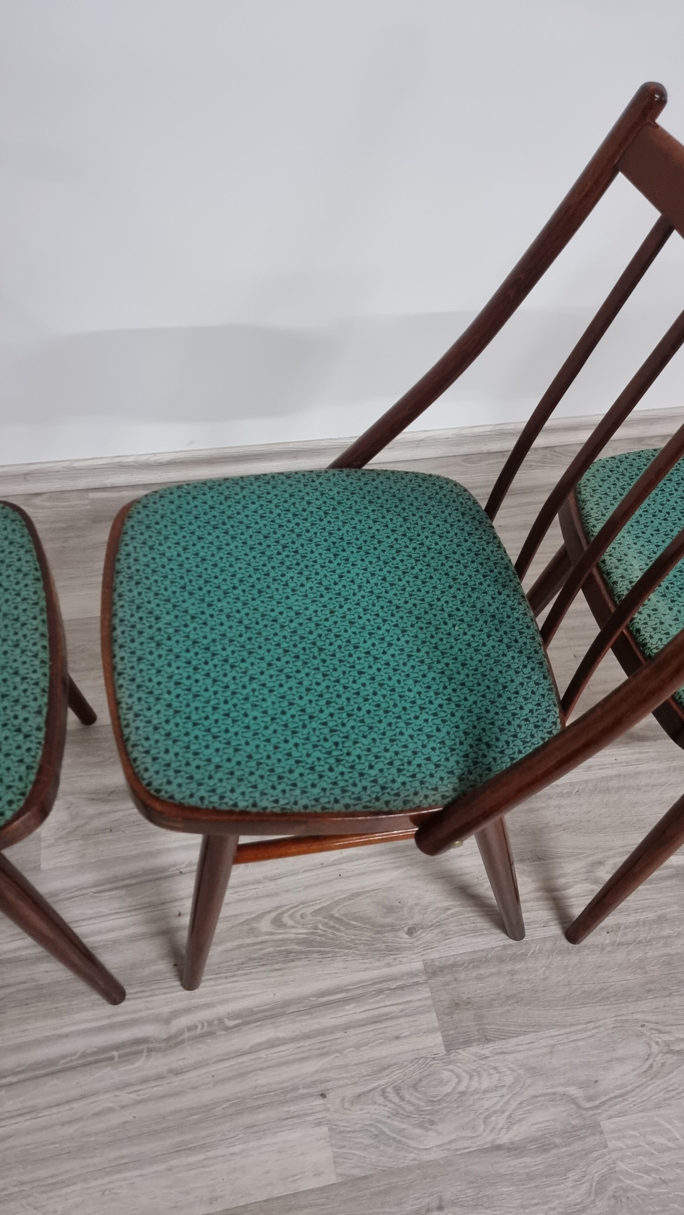Chairs by Antonín Šuman for Ton, Set of 4